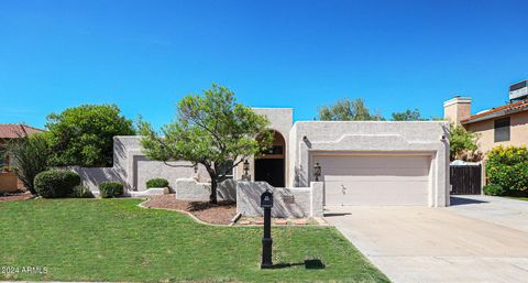 Single Family Residence in Phoenix AZ 4048 GRANDVIEW Road.jpg