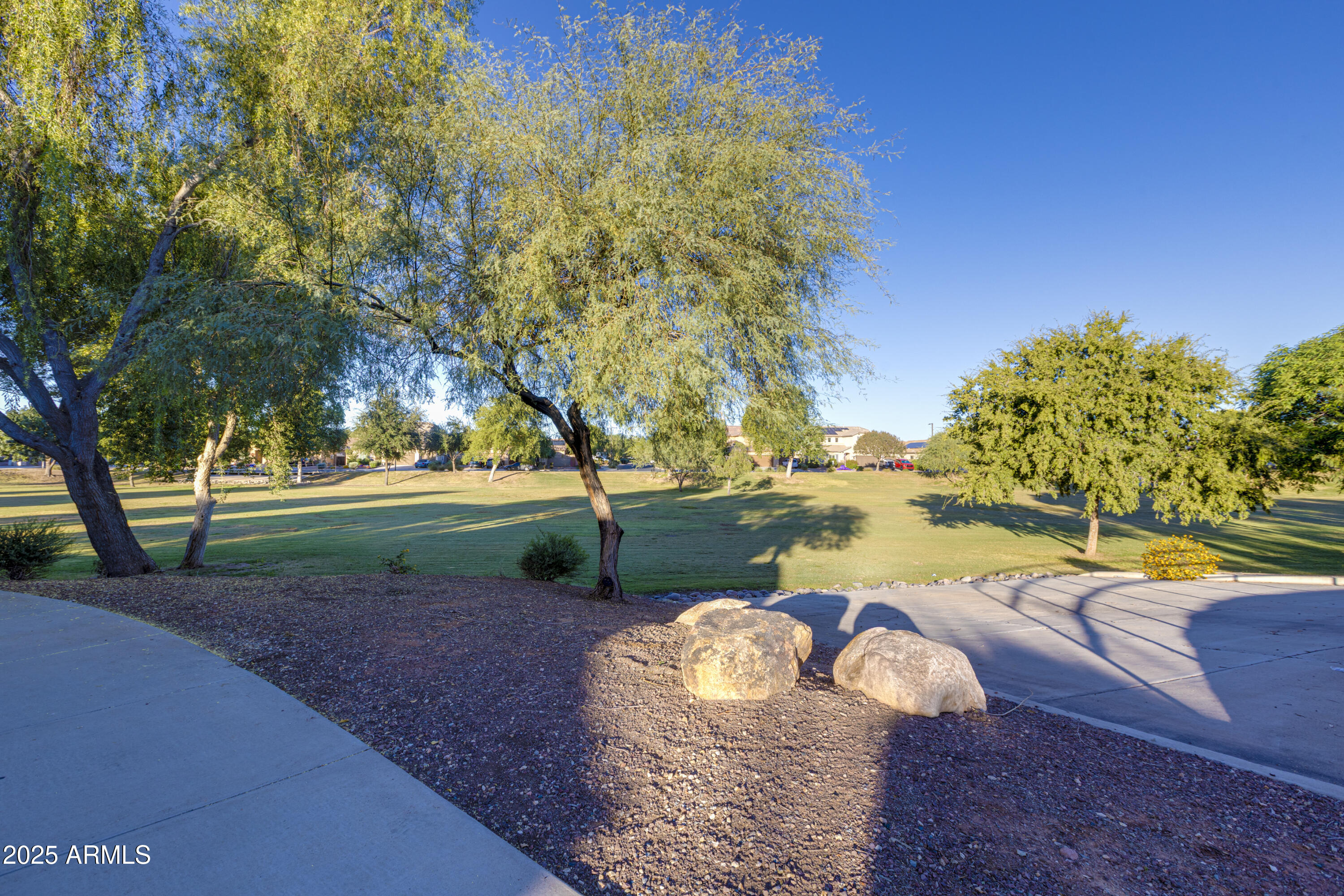 17391 W FETLOCK Trail