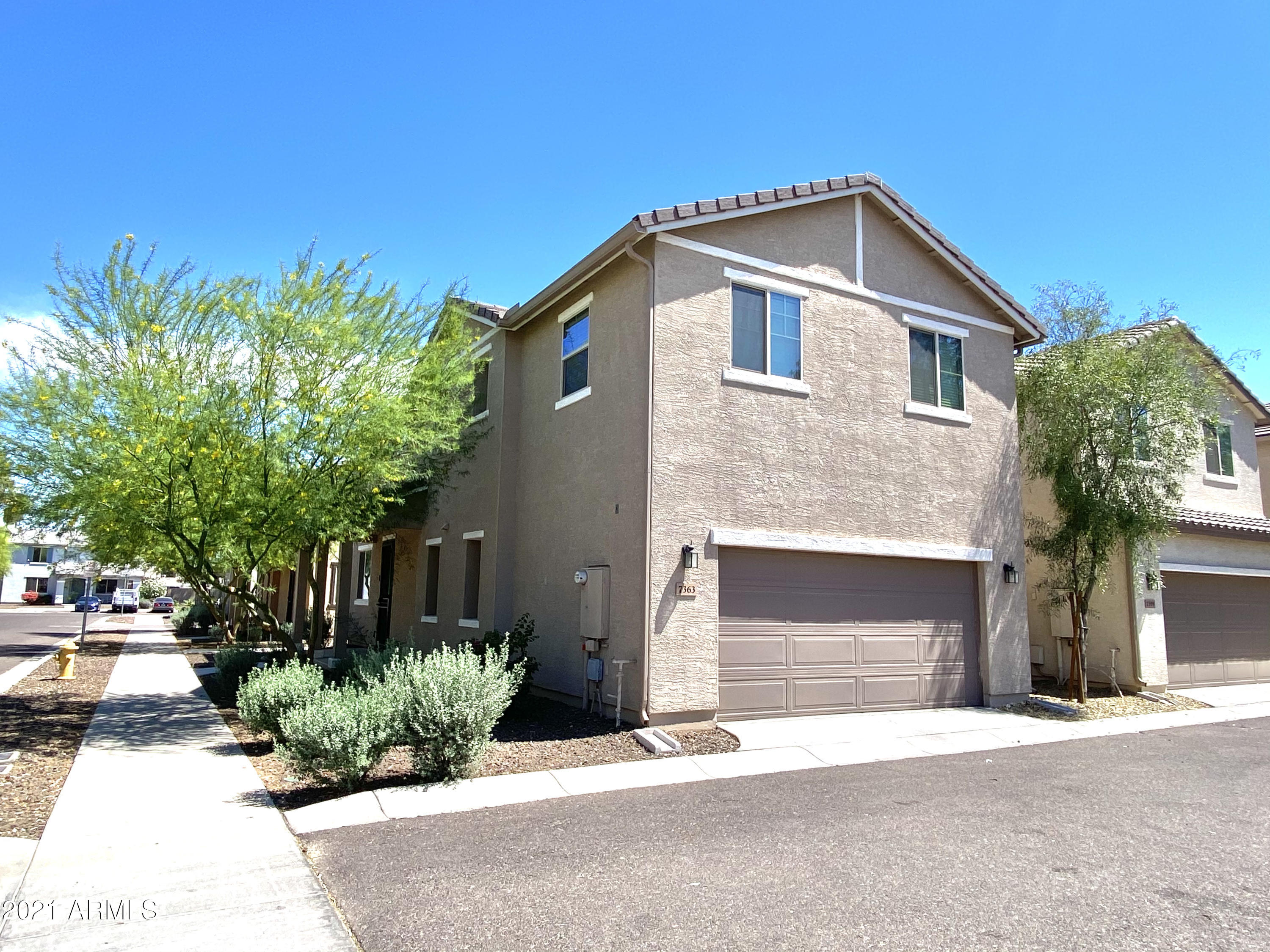 7363 W CAMBRIDGE Avenue