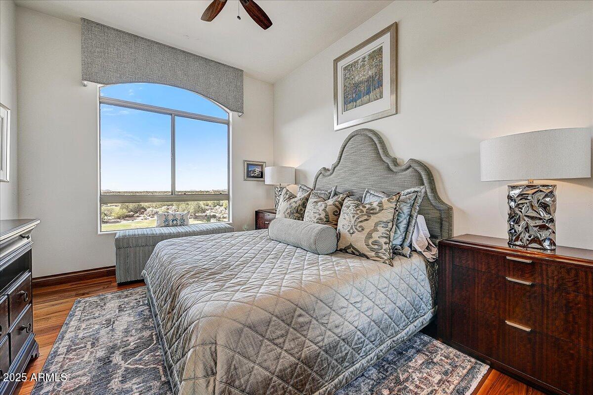 LANDMARK CONDOMINIUM 2 2ND AMD - Residential