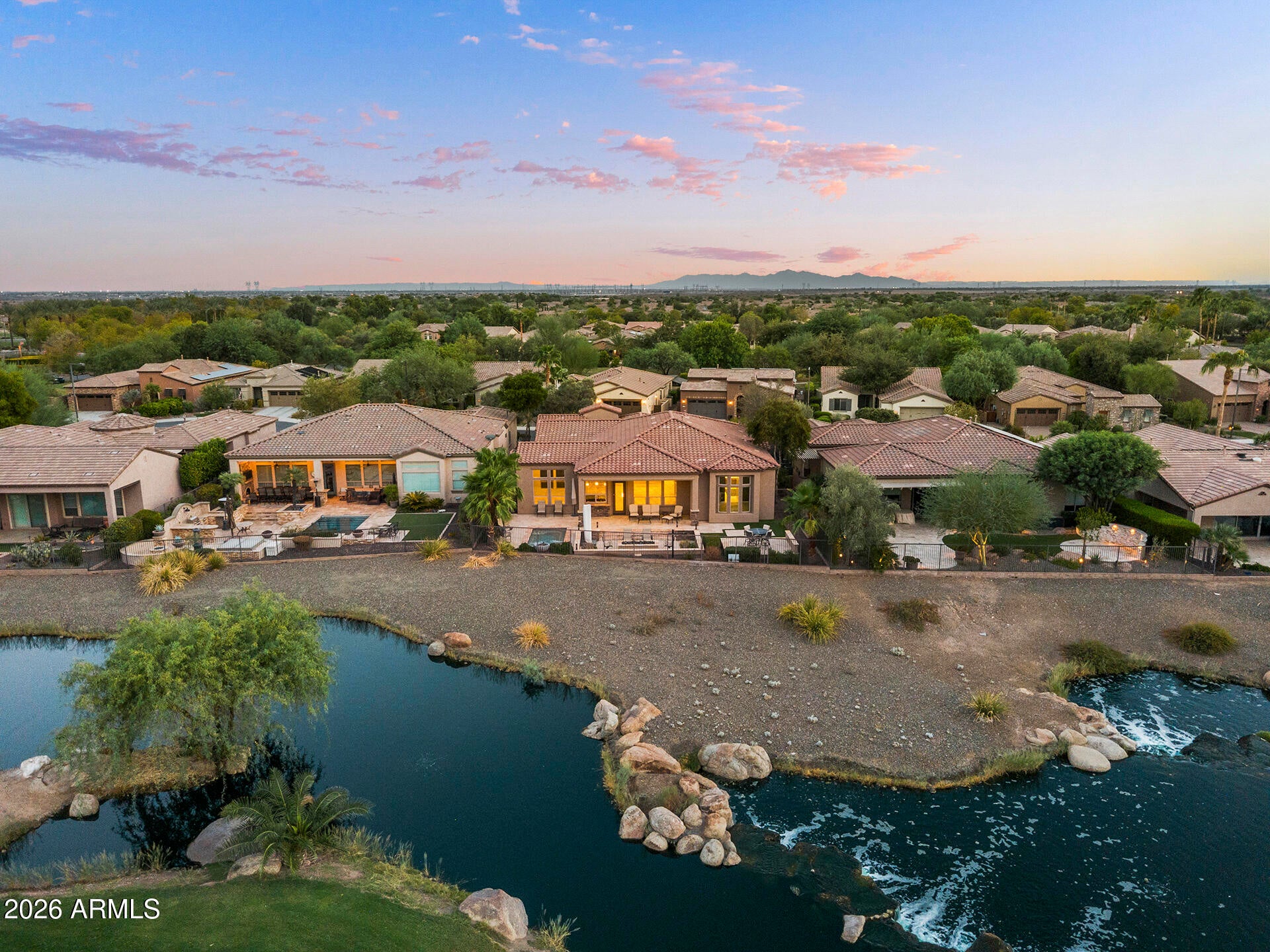 12926 W RED FOX Road