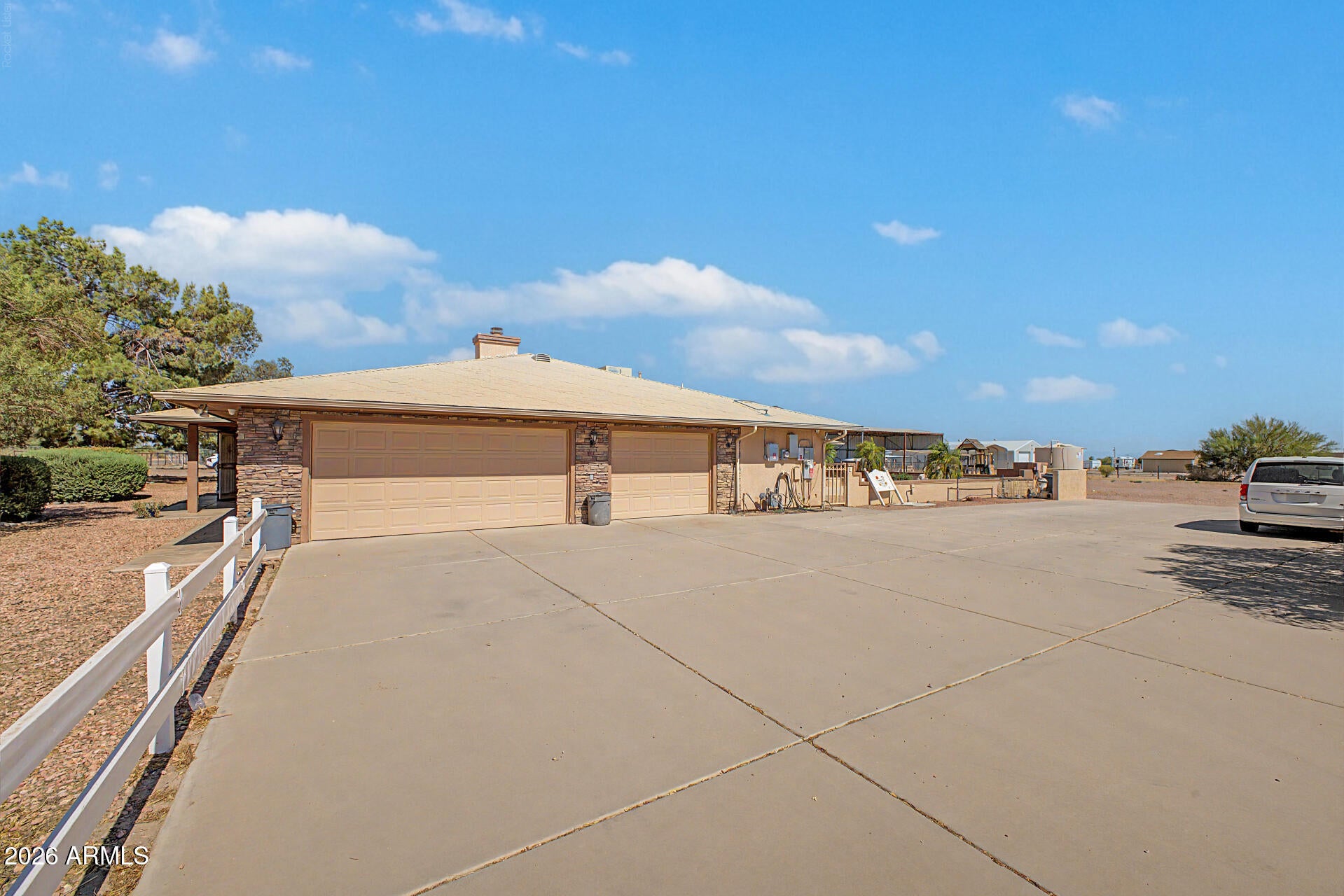 20537 W GORDON Way
