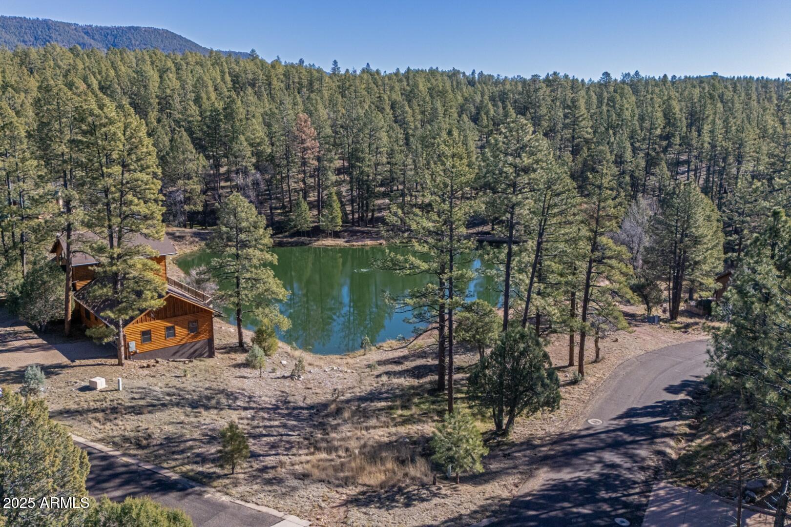 144 HUNTER CREEK Drive 144