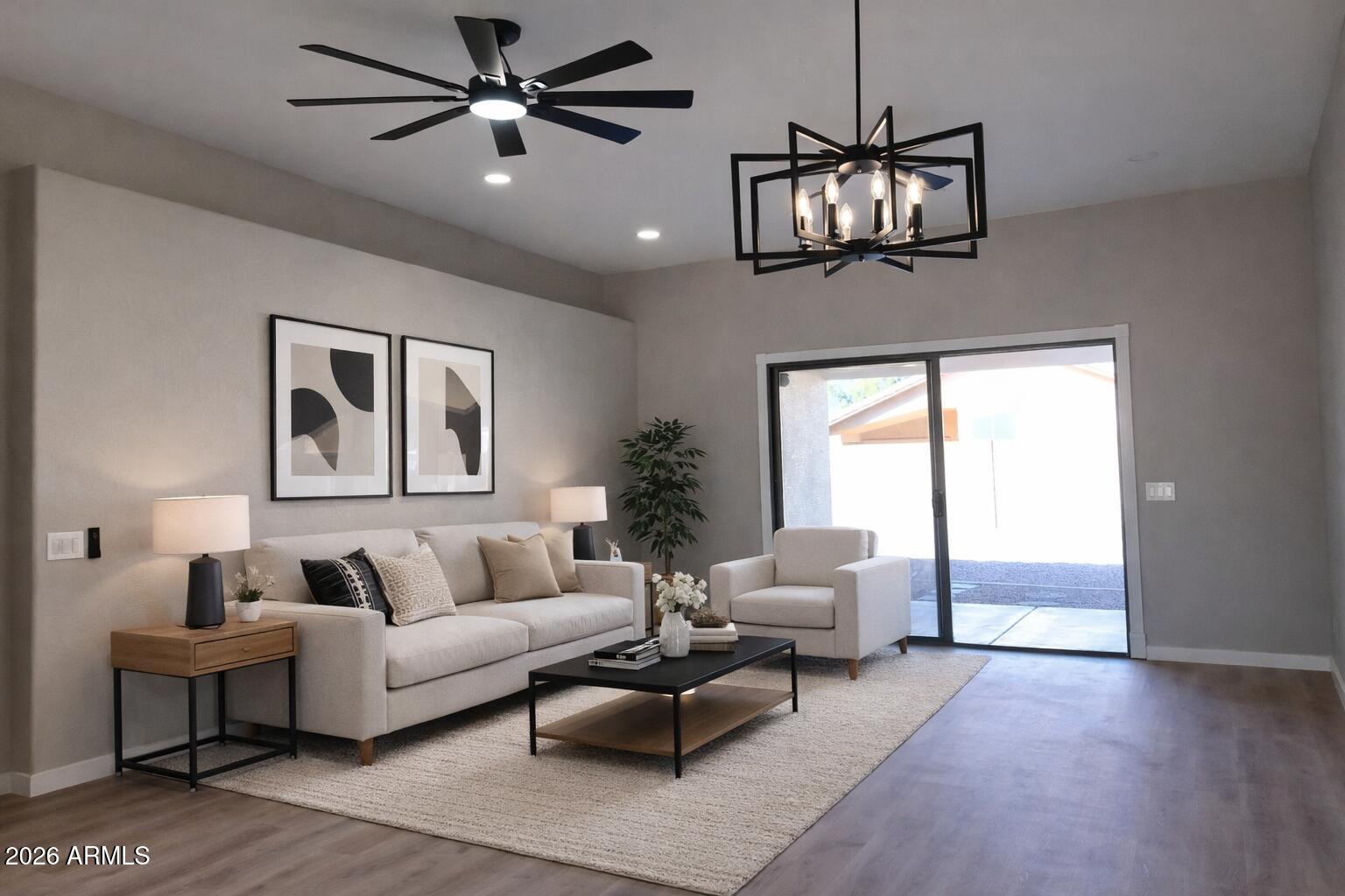 1522 E Chambers Street