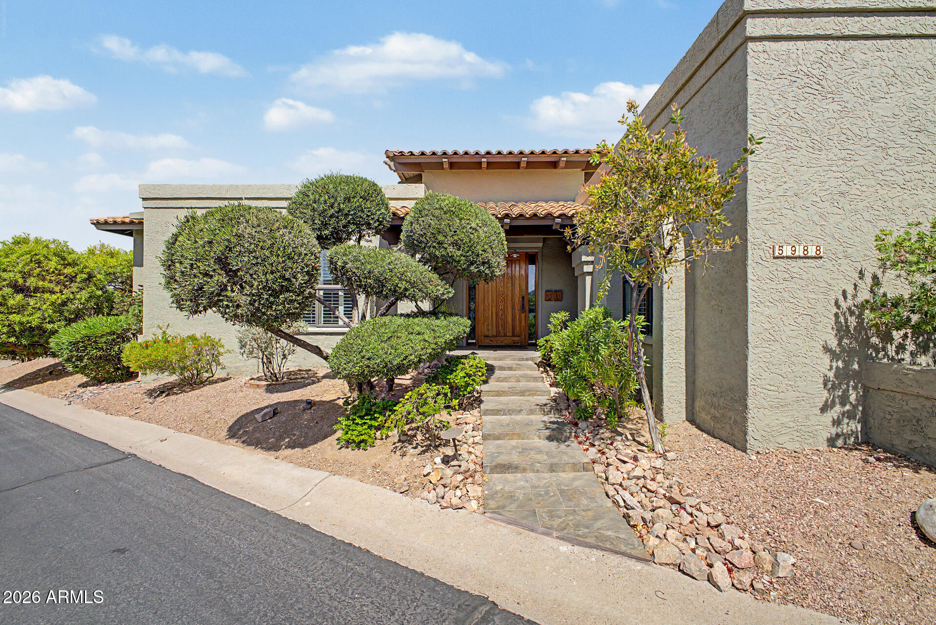5988 N ECHO CANYON Drive