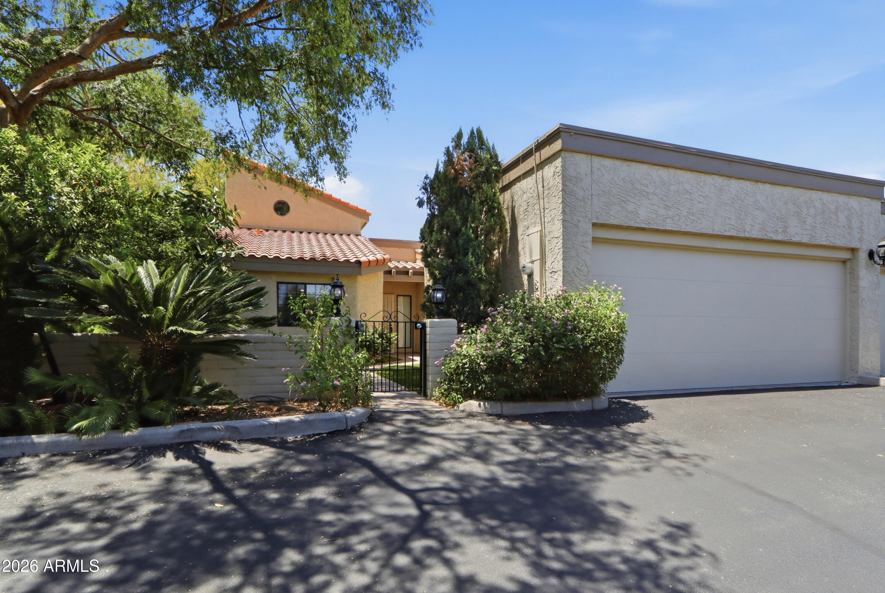 903 W Glendale Avenue 8
