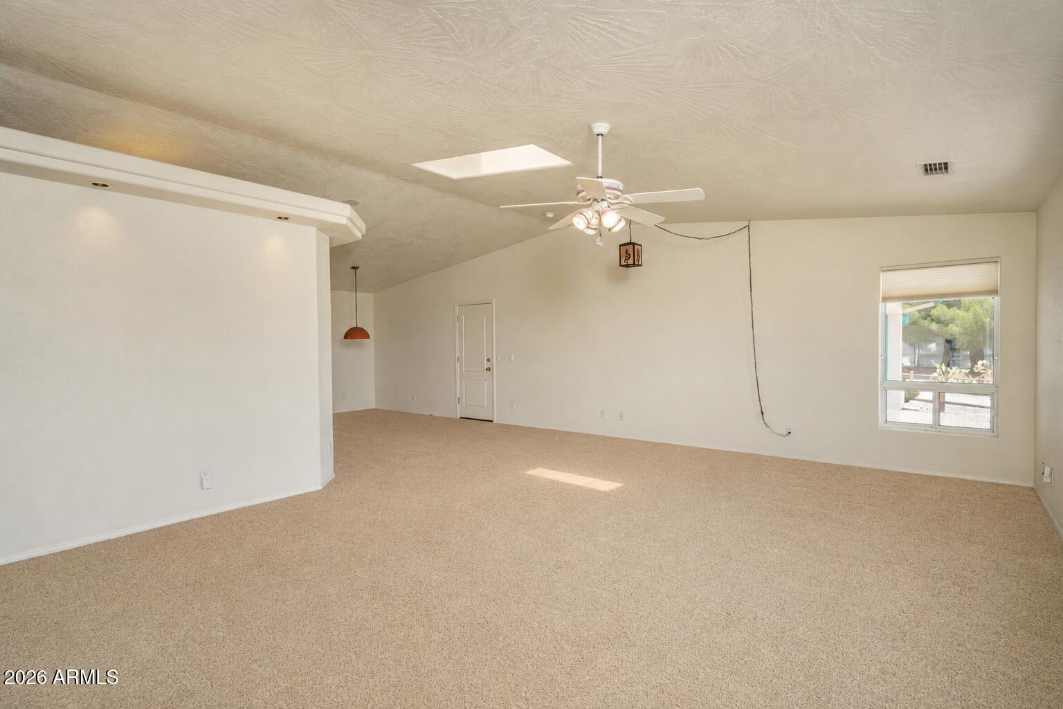 1080 HUMMINGBIRD Lane