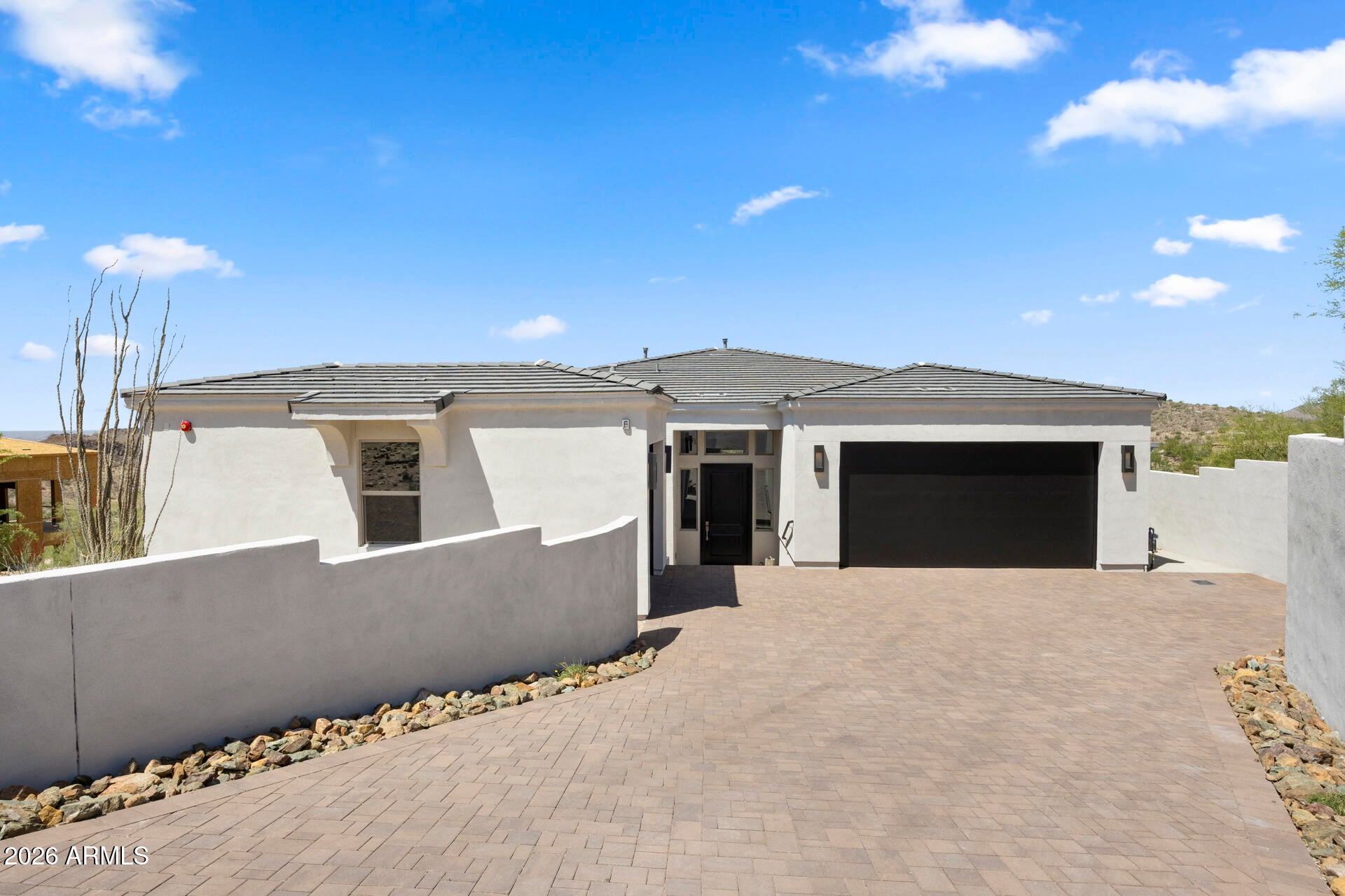 10722 N SKYLINE Drive