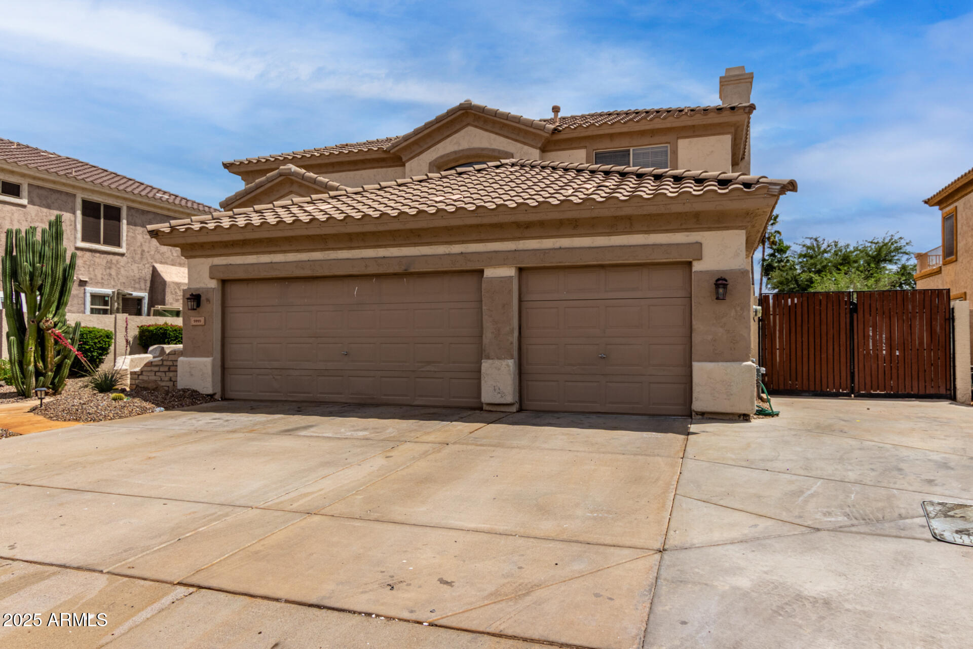 5993 W TOPEKA Drive