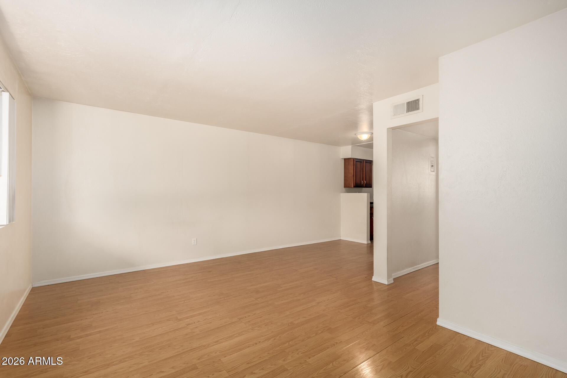 1204 W 5TH Street 3