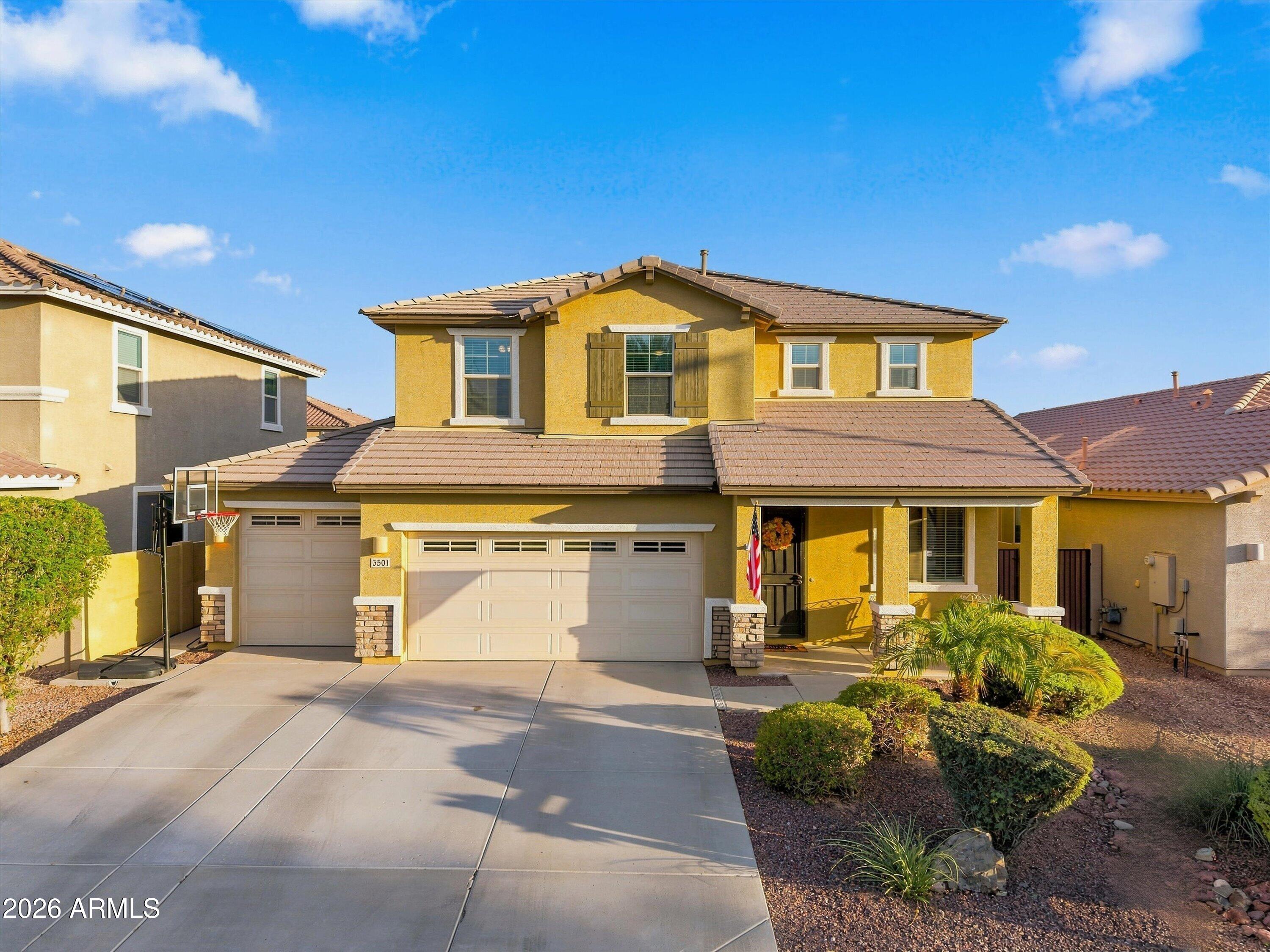 3501 E APRICOT Lane