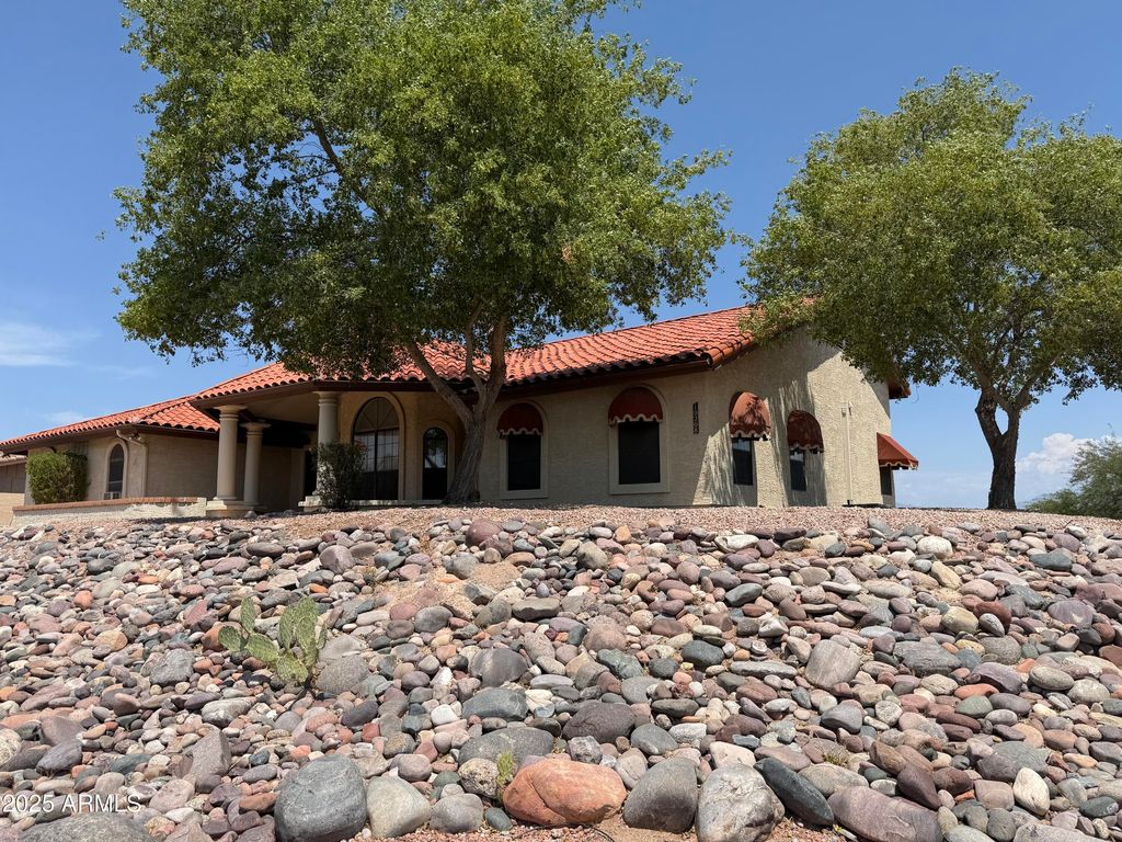 Photo of 10208 N Nicklaus Drive, Fountain Hills, AZ 85268 (MLS # 6926471)