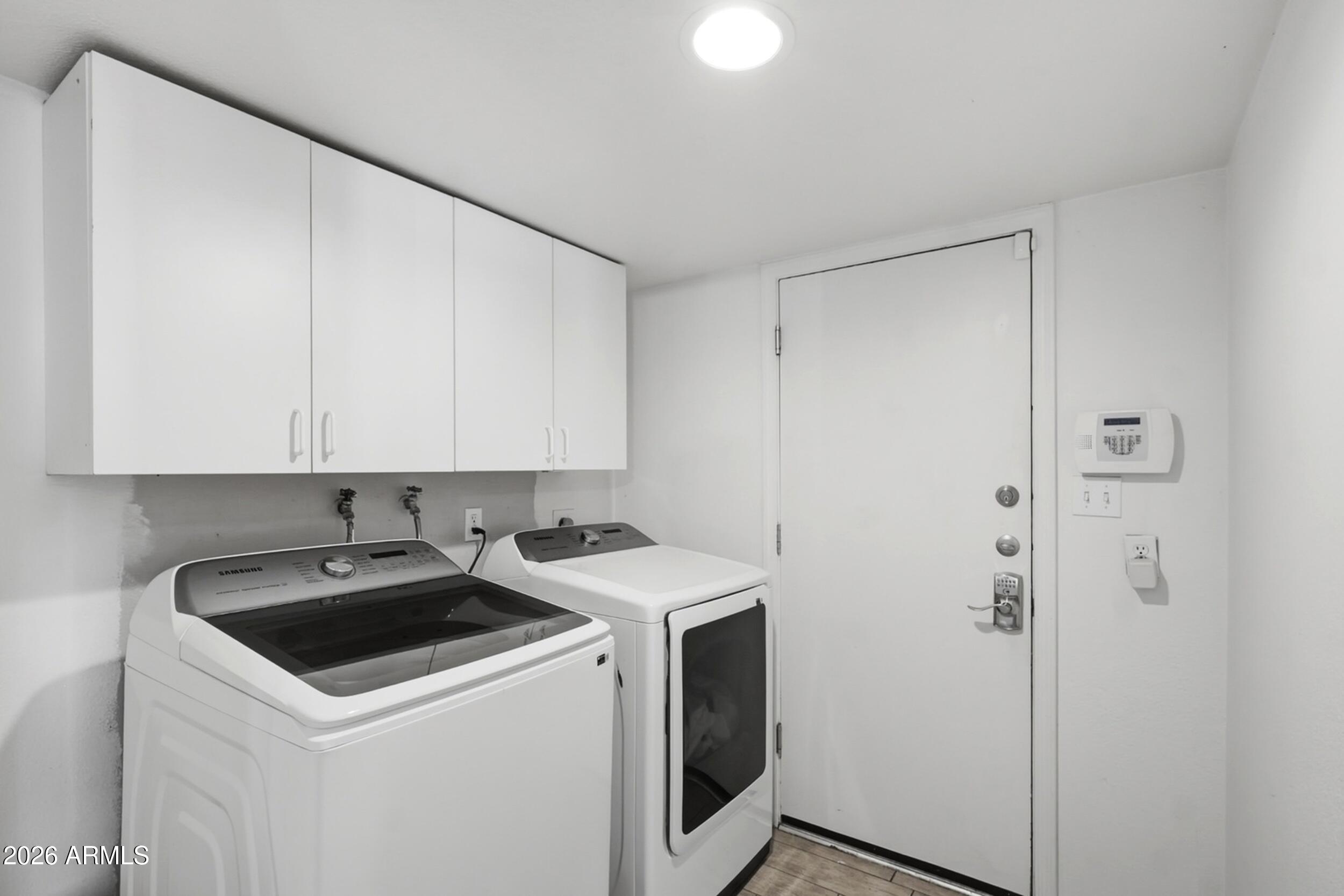 INDIAN MEADOWS - Residential