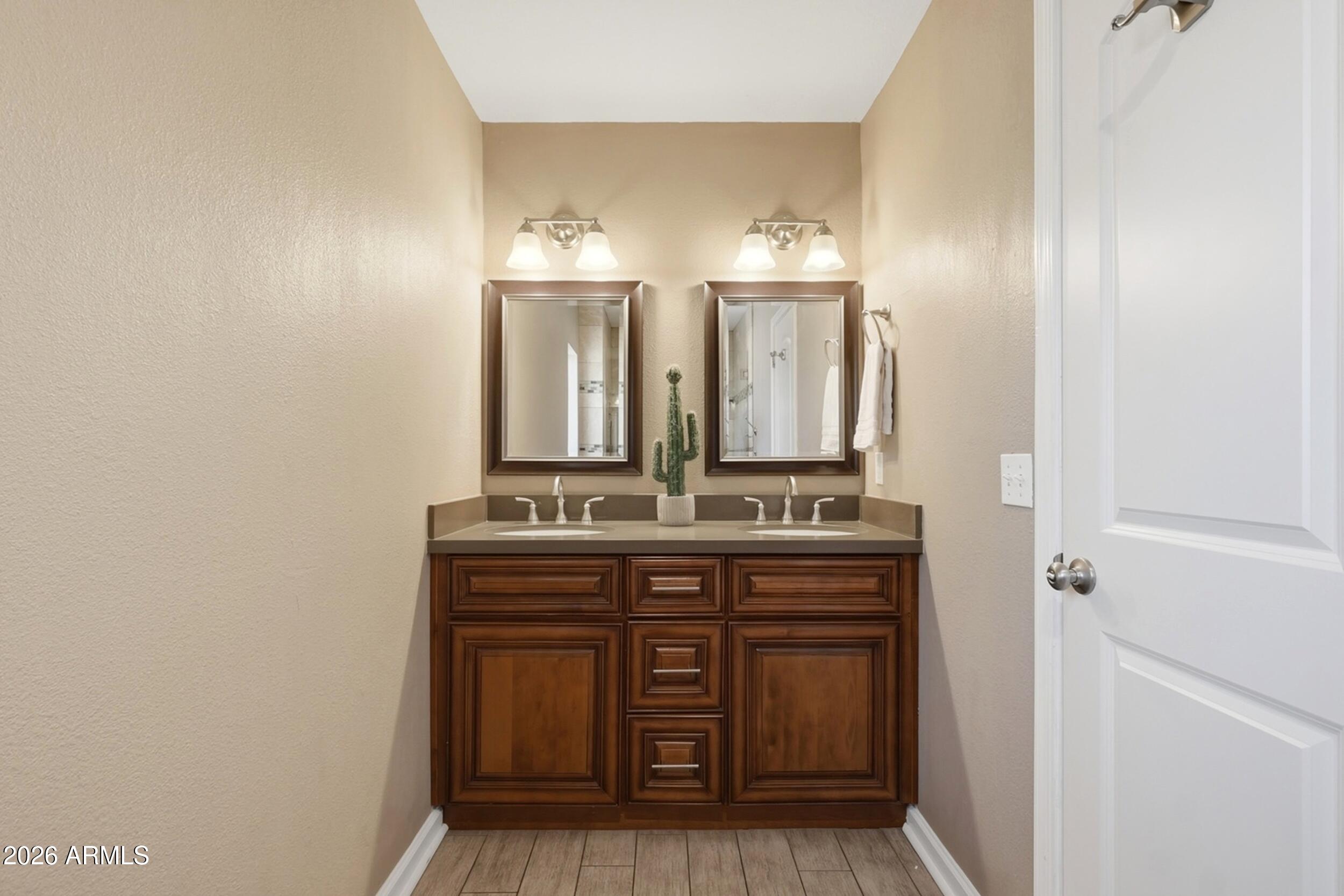 INDIAN MEADOWS - Residential