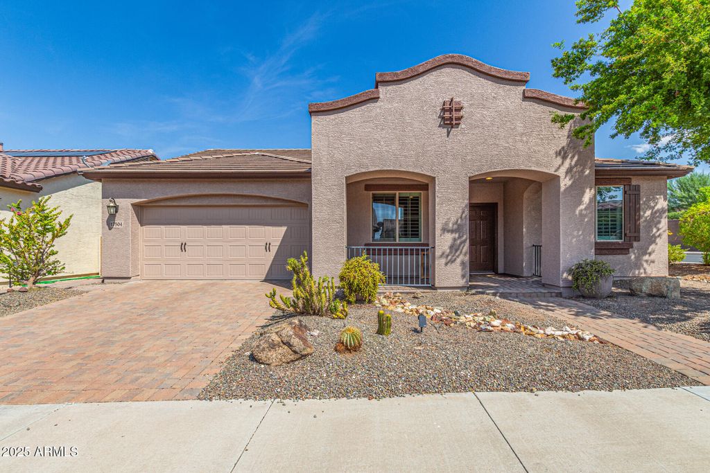 Photo of 17504 W Redwood Lane, Goodyear, AZ 85338 (MLS # 6910112)