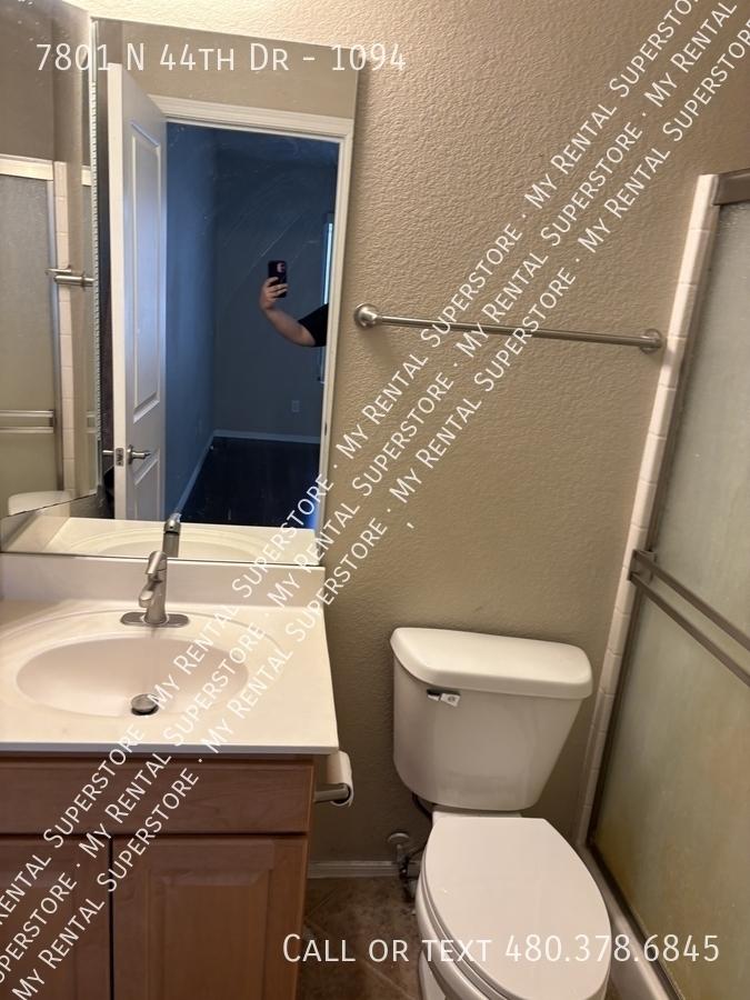 7801 N 44th Drive 1094