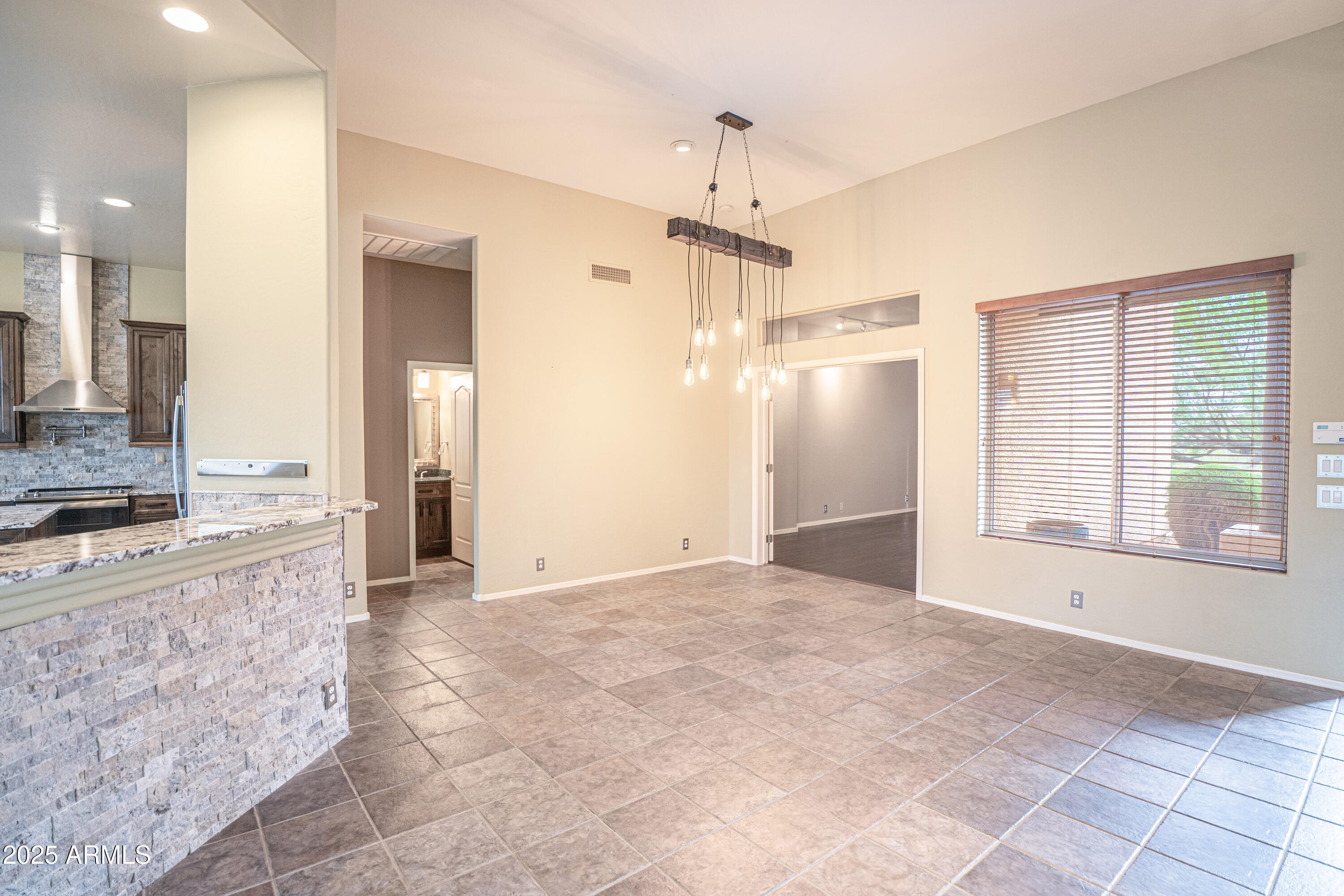 Cave Creek, Arizona 85331, United States, 3 Bedrooms Bedrooms, ,3 BathroomsBathrooms,Residential,Active,136950