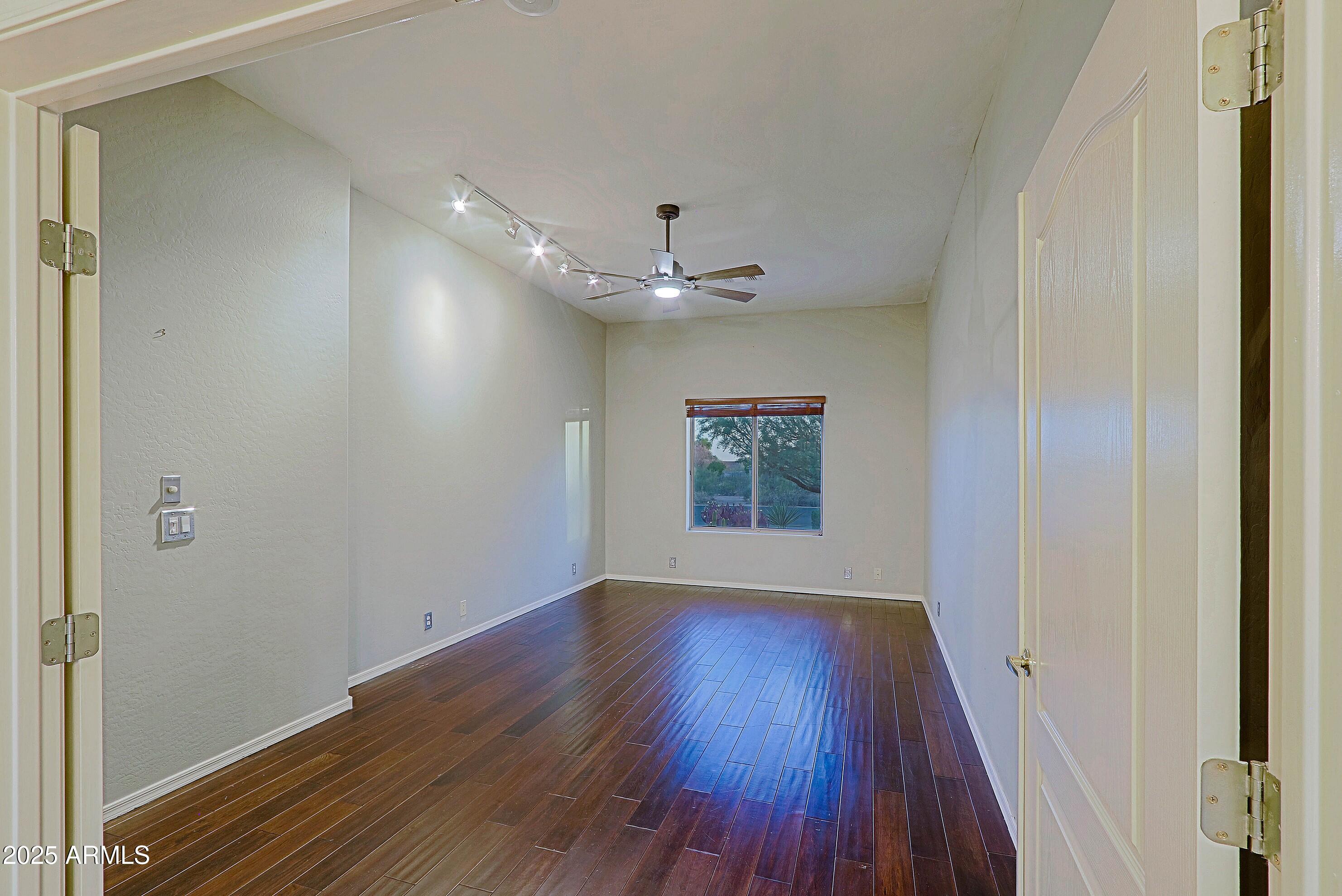 Cave Creek, Arizona 85331, United States, 3 Bedrooms Bedrooms, ,3 BathroomsBathrooms,Residential,Active,136950