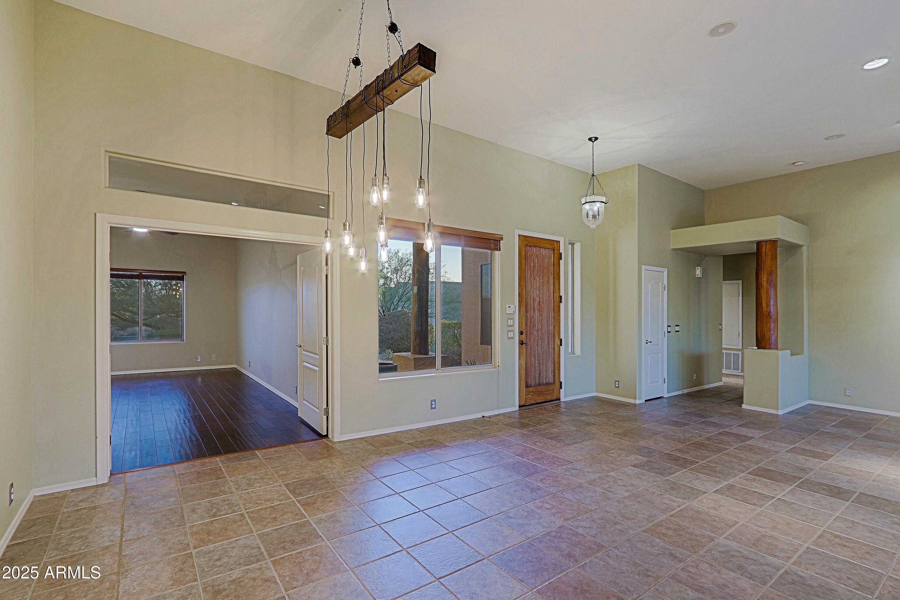 Cave Creek, Arizona 85331, United States, 3 Bedrooms Bedrooms, ,3 BathroomsBathrooms,Residential,Active,136950