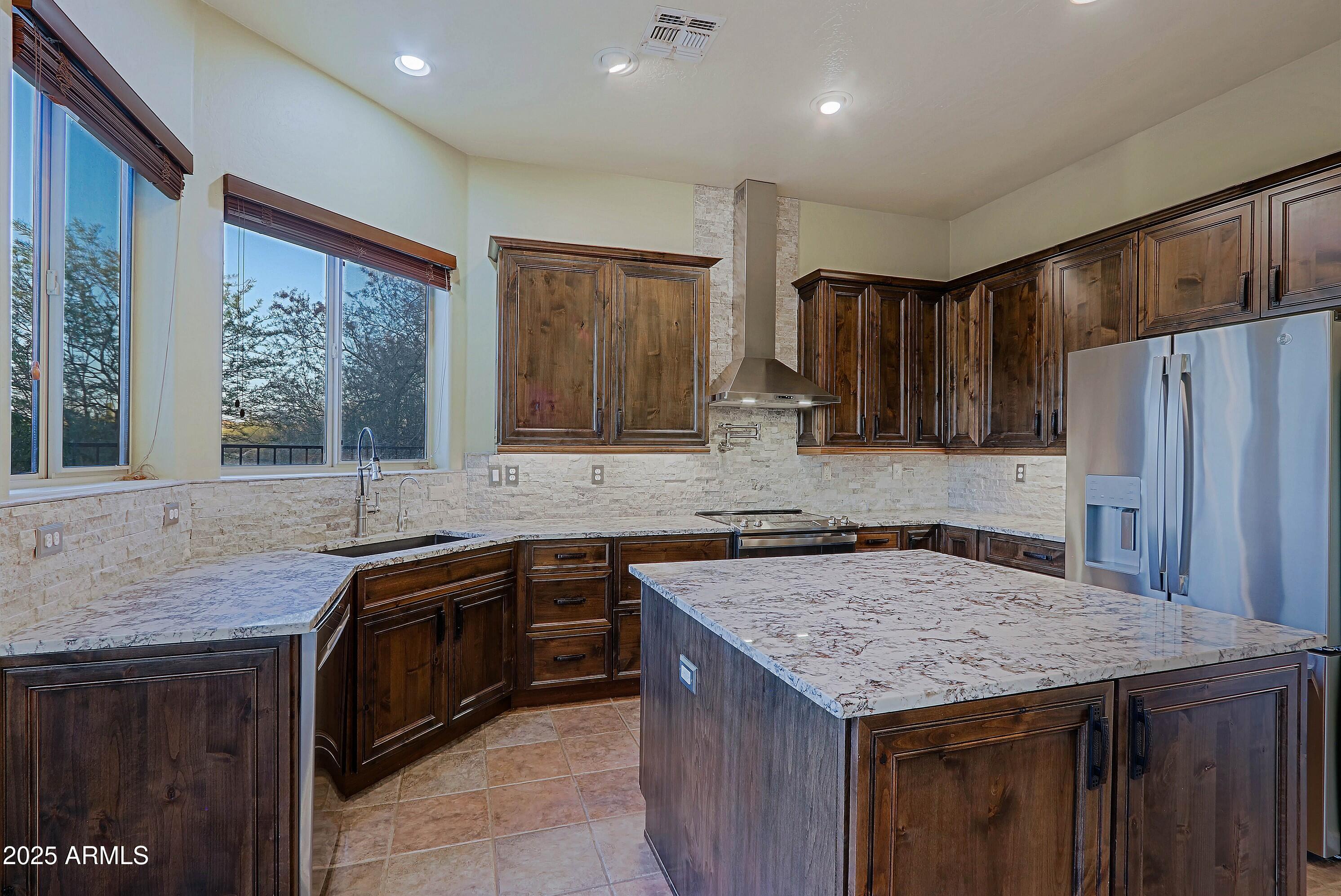 Cave Creek, Arizona 85331, United States, 3 Bedrooms Bedrooms, ,3 BathroomsBathrooms,Residential,Active,136950