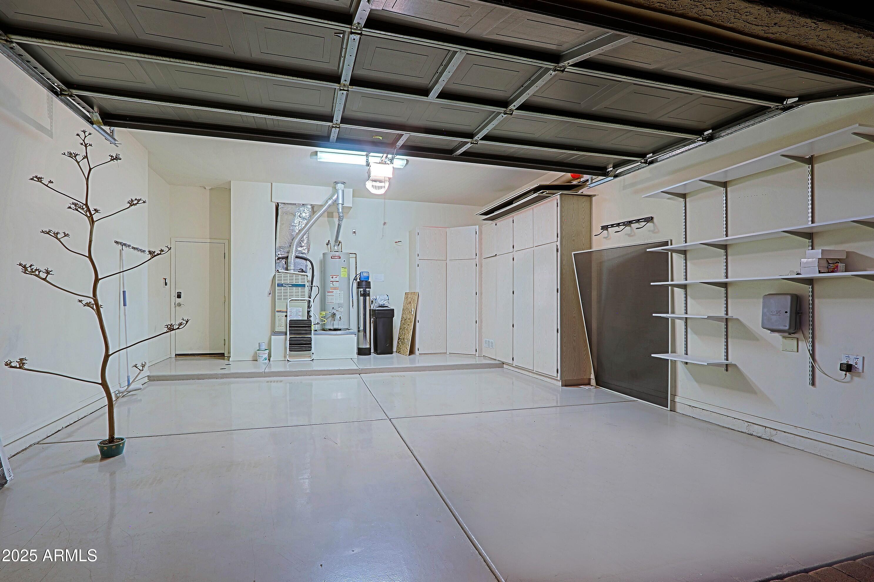 Cave Creek, Arizona 85331, United States, 3 Bedrooms Bedrooms, ,3 BathroomsBathrooms,Residential,Active,136950