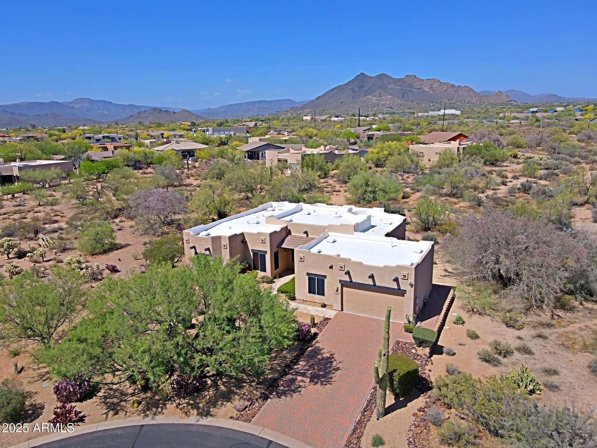 5520 E DESERT FOREST Trail