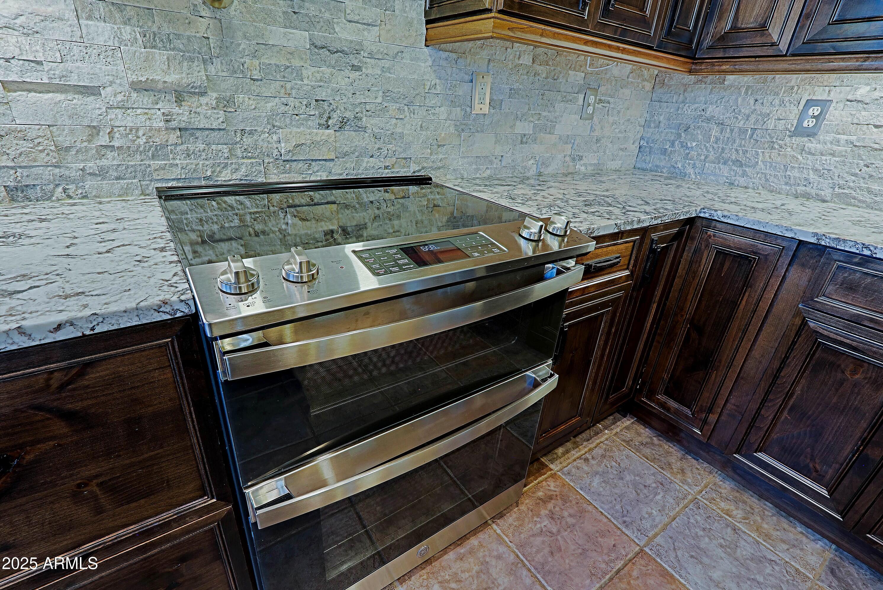 Cave Creek, Arizona 85331, United States, 3 Bedrooms Bedrooms, ,3 BathroomsBathrooms,Residential,Active,136950