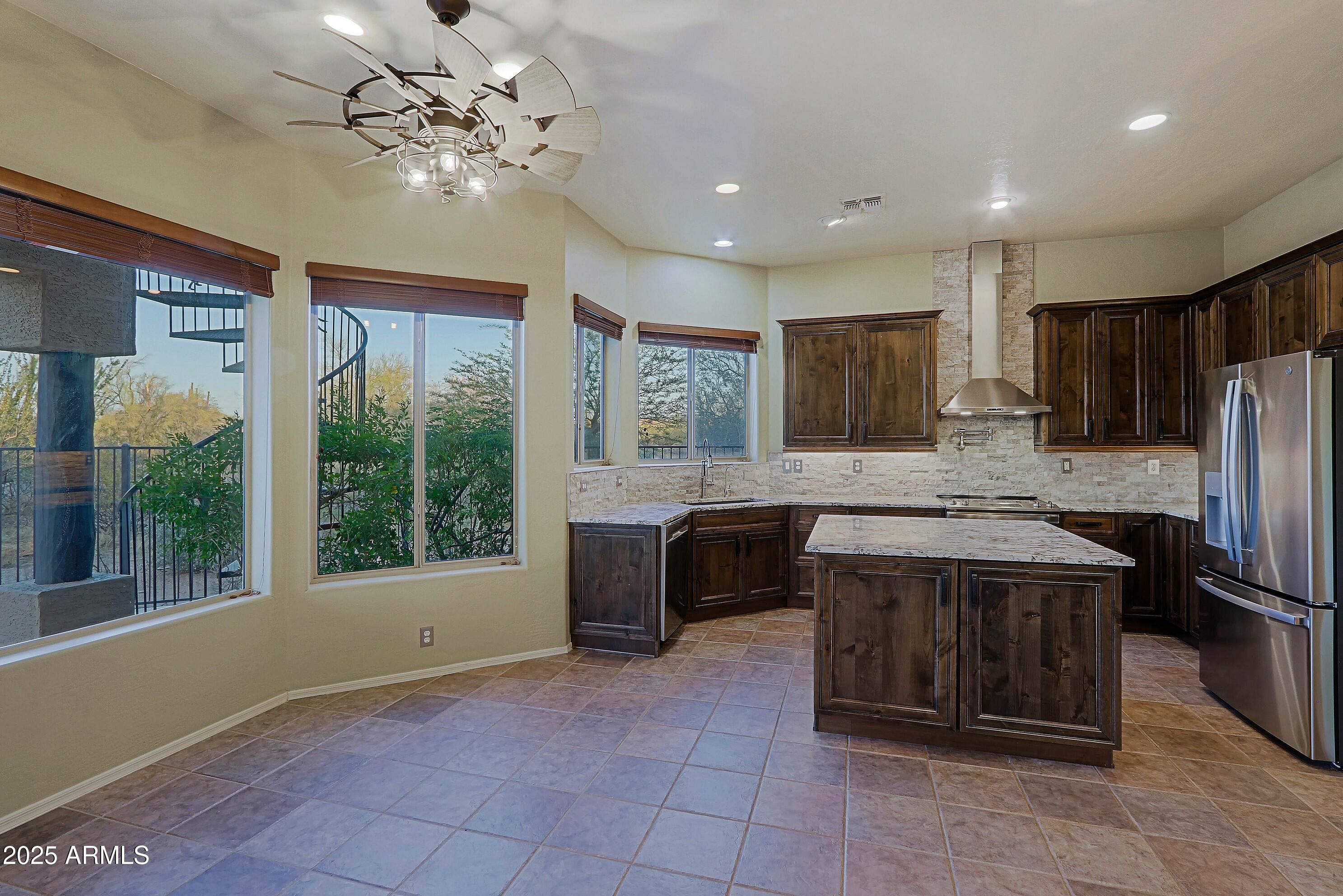 Cave Creek, Arizona 85331, United States, 3 Bedrooms Bedrooms, ,3 BathroomsBathrooms,Residential,Active,136950