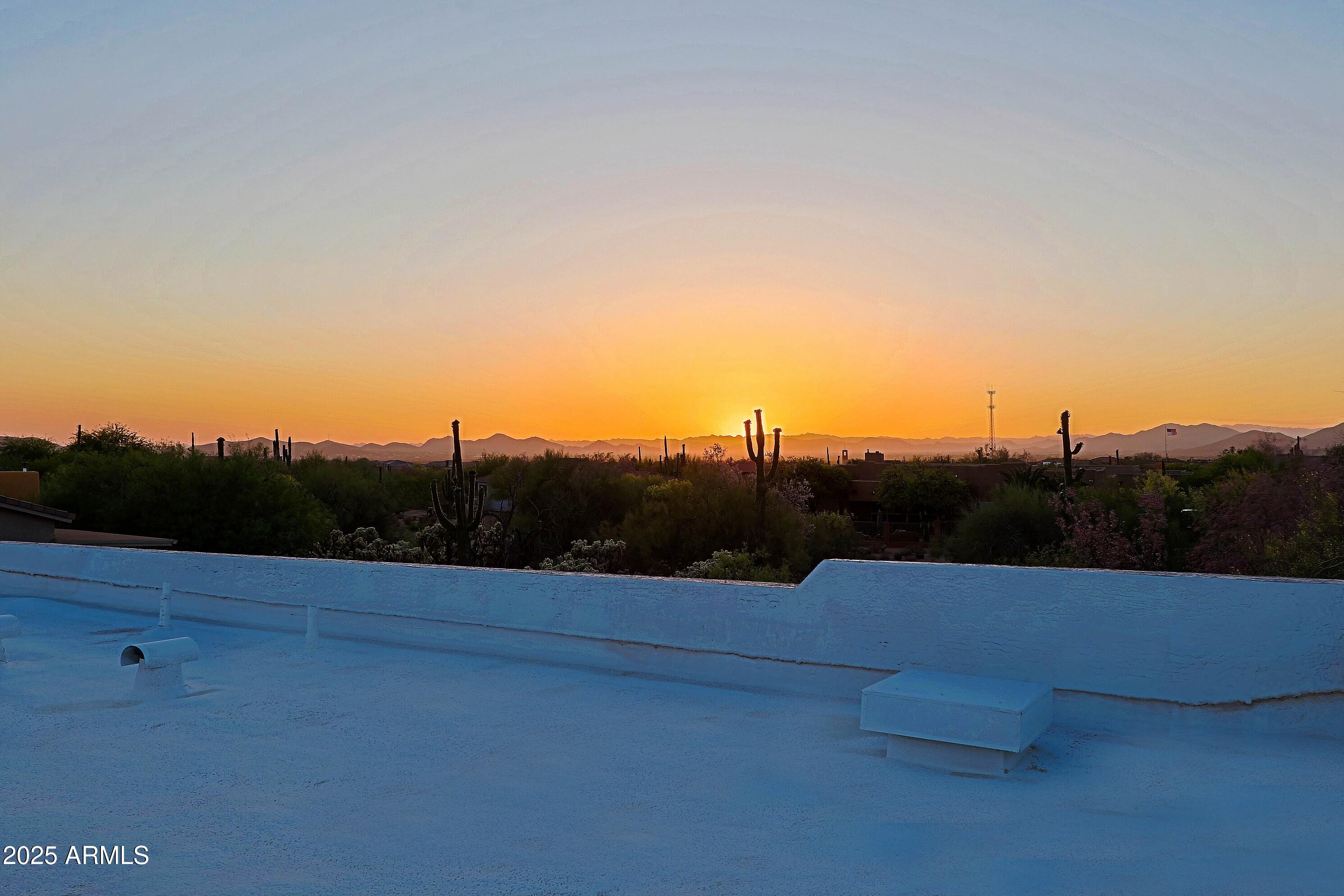 Cave Creek, Arizona 85331, United States, 3 Bedrooms Bedrooms, ,3 BathroomsBathrooms,Residential,Active,136950