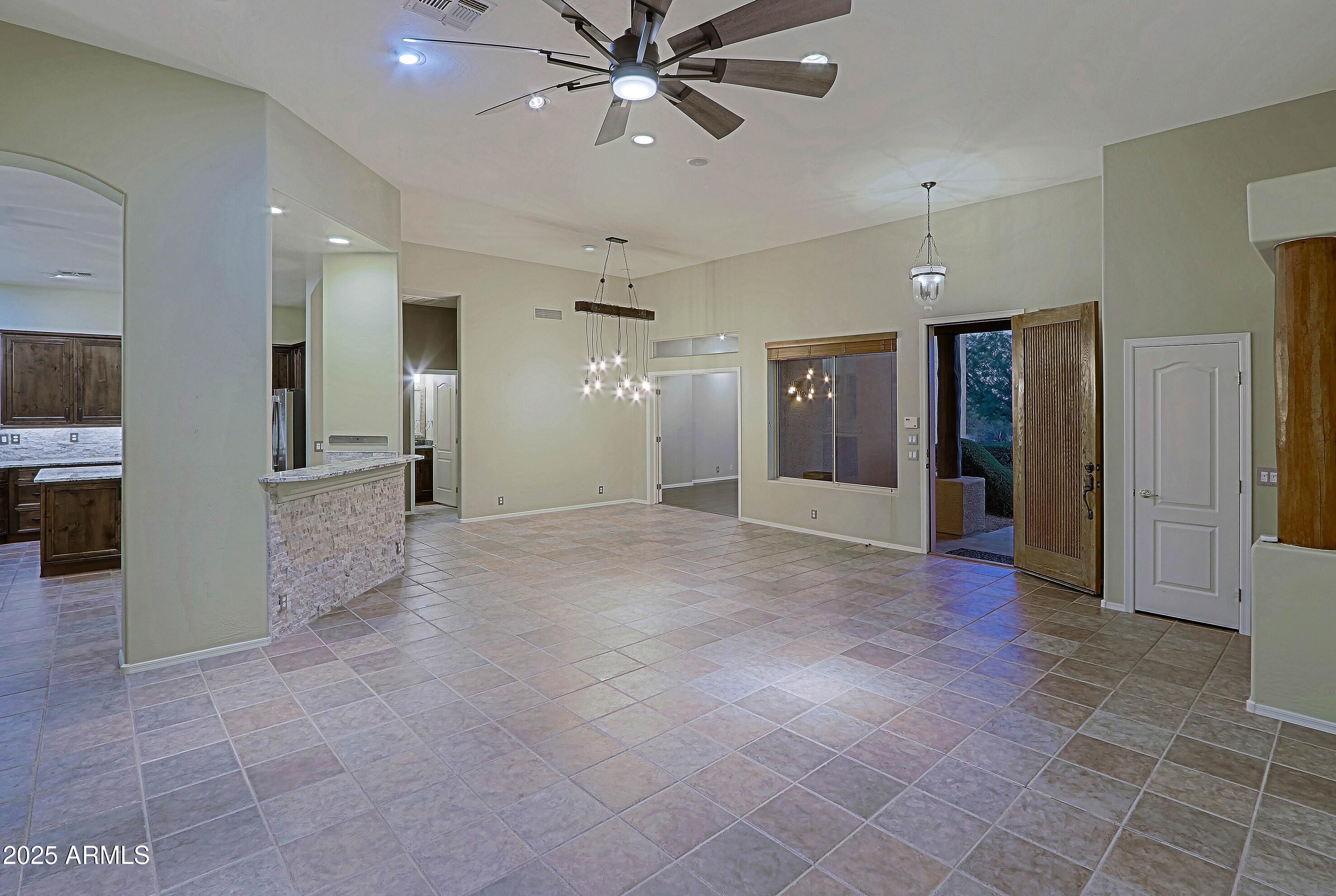 Cave Creek, Arizona 85331, United States, 3 Bedrooms Bedrooms, ,3 BathroomsBathrooms,Residential,Active,136950