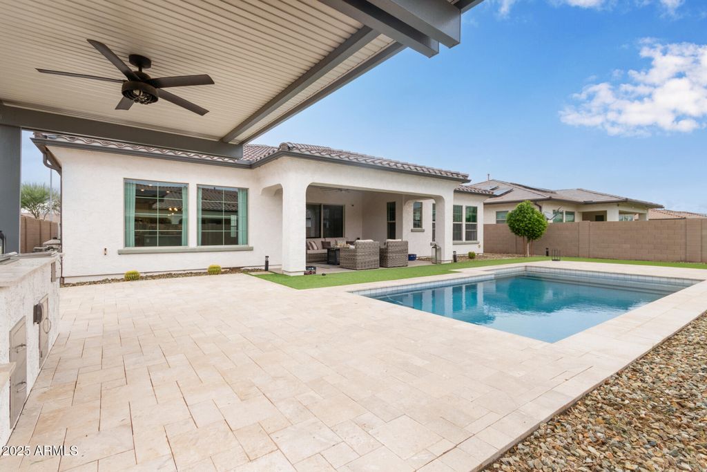 Photo of 11807 W Parkway Lane, Avondale, AZ 85323 (MLS # 6950025)