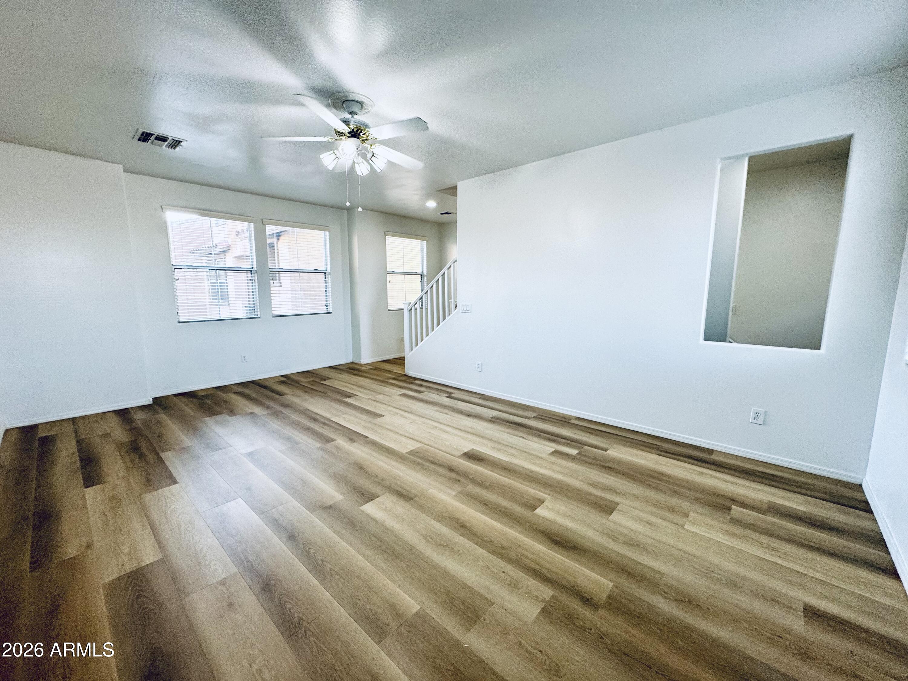 2016 N 78th Glen