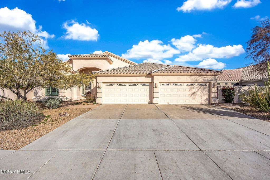 Photo of 6400 W Orchid Lane, Chandler, AZ 85226 (MLS # 6959114)