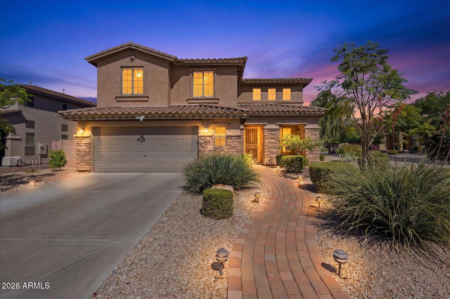 2128 W GAMBIT Trail