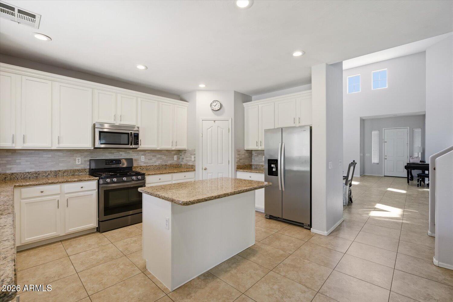 2128 W GAMBIT Trail