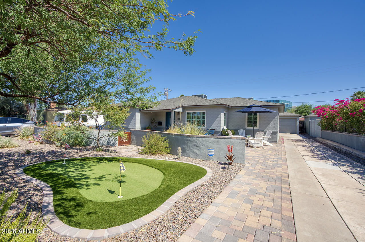 314 W WINDSOR Avenue