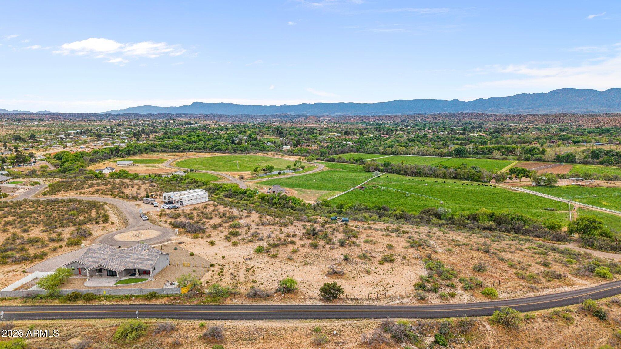 RIO BONITO RANCH - Land