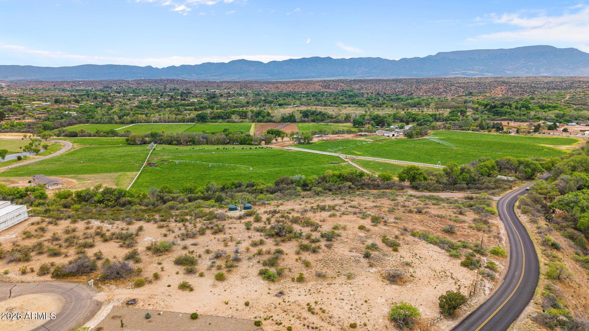 RIO BONITO RANCH - Land