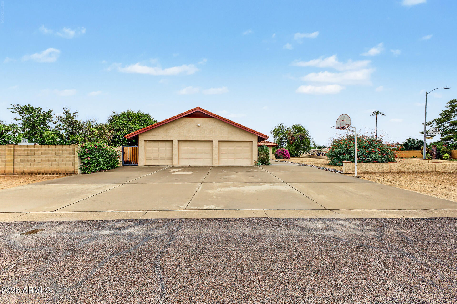 16602 N 43RD Street