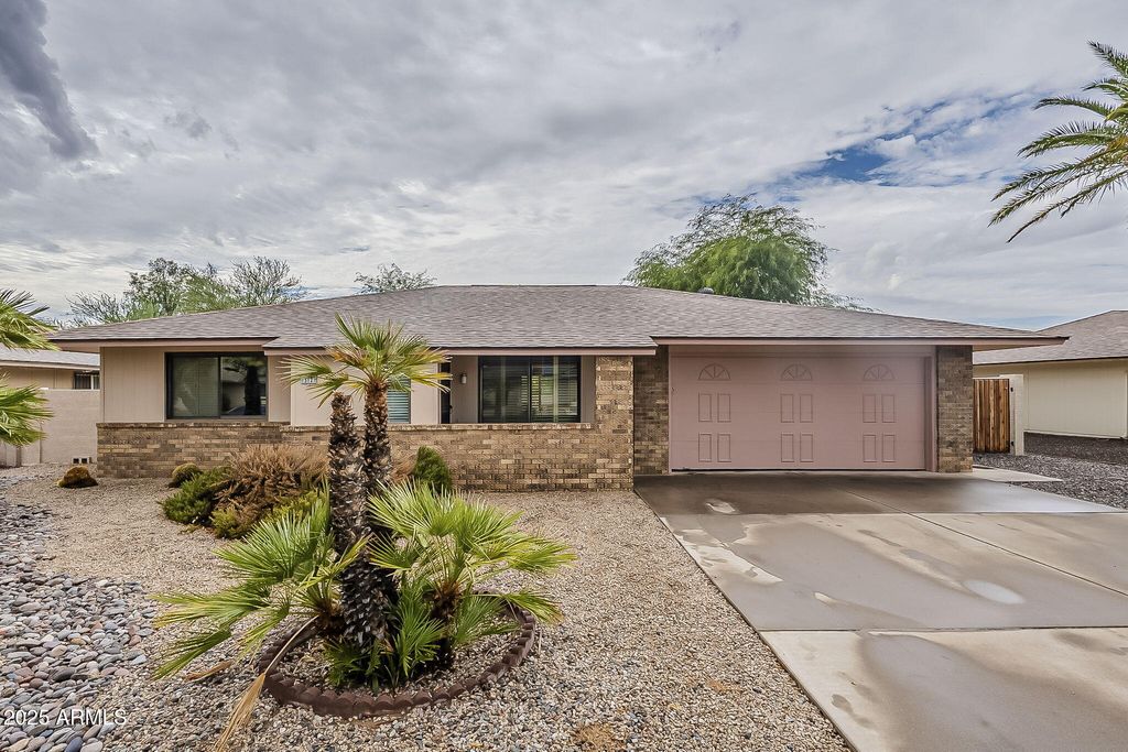 Photo of 13127 W Blue Bonnet Drive, Sun City West, AZ 85375 (MLS # 6922281)
