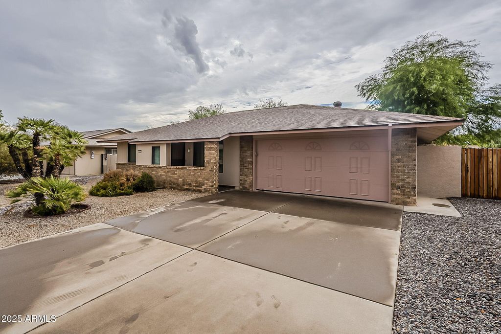 Photo of 13127 W Blue Bonnet Drive, Sun City West, AZ 85375 (MLS # 6922281)