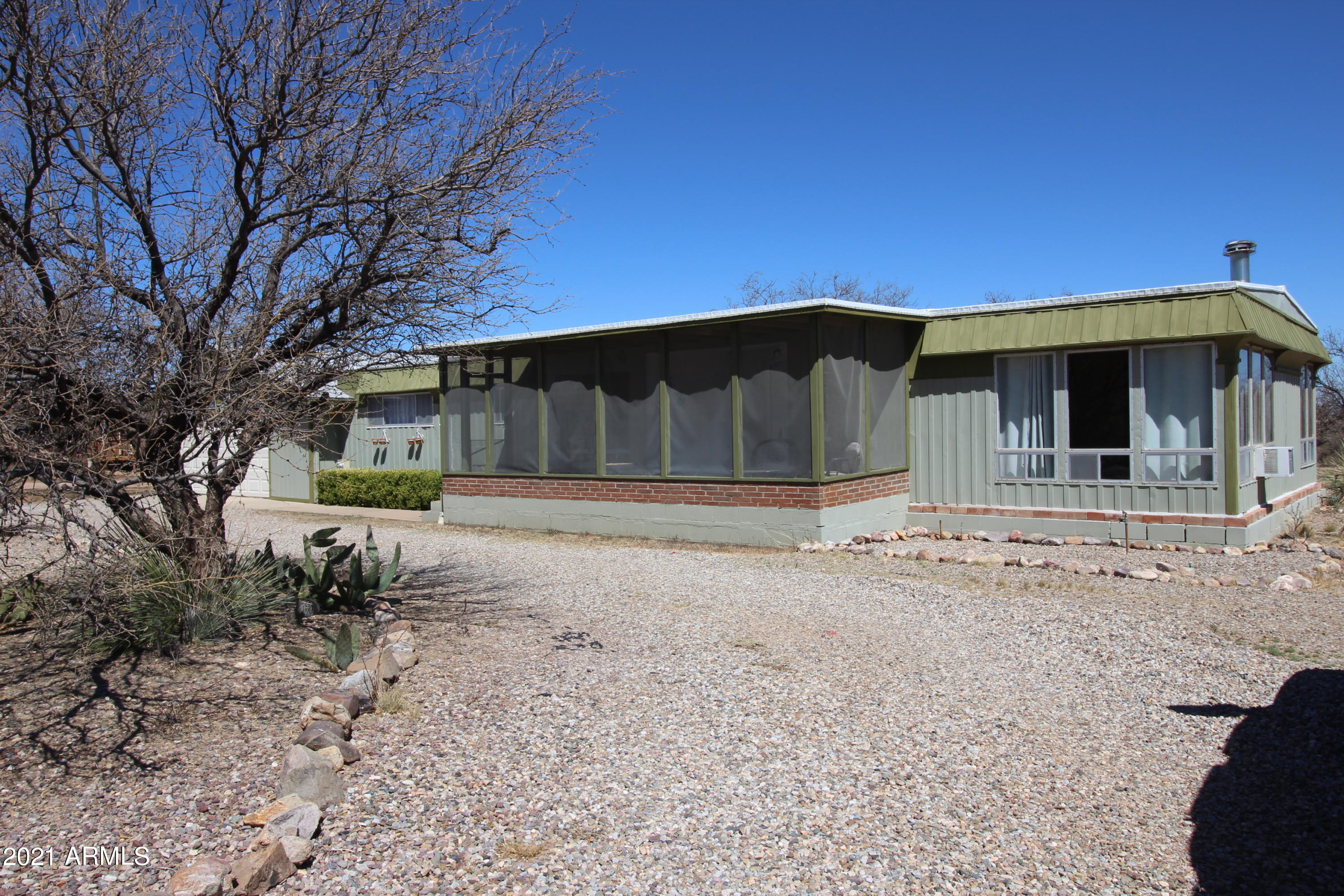 MUSTANG HEIGHTS - Residential