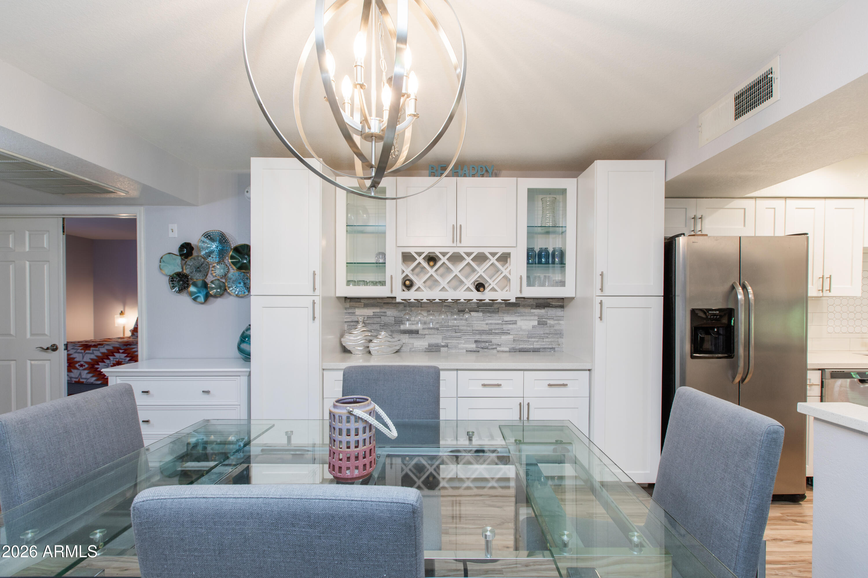 9460 E MISSION Lane 122