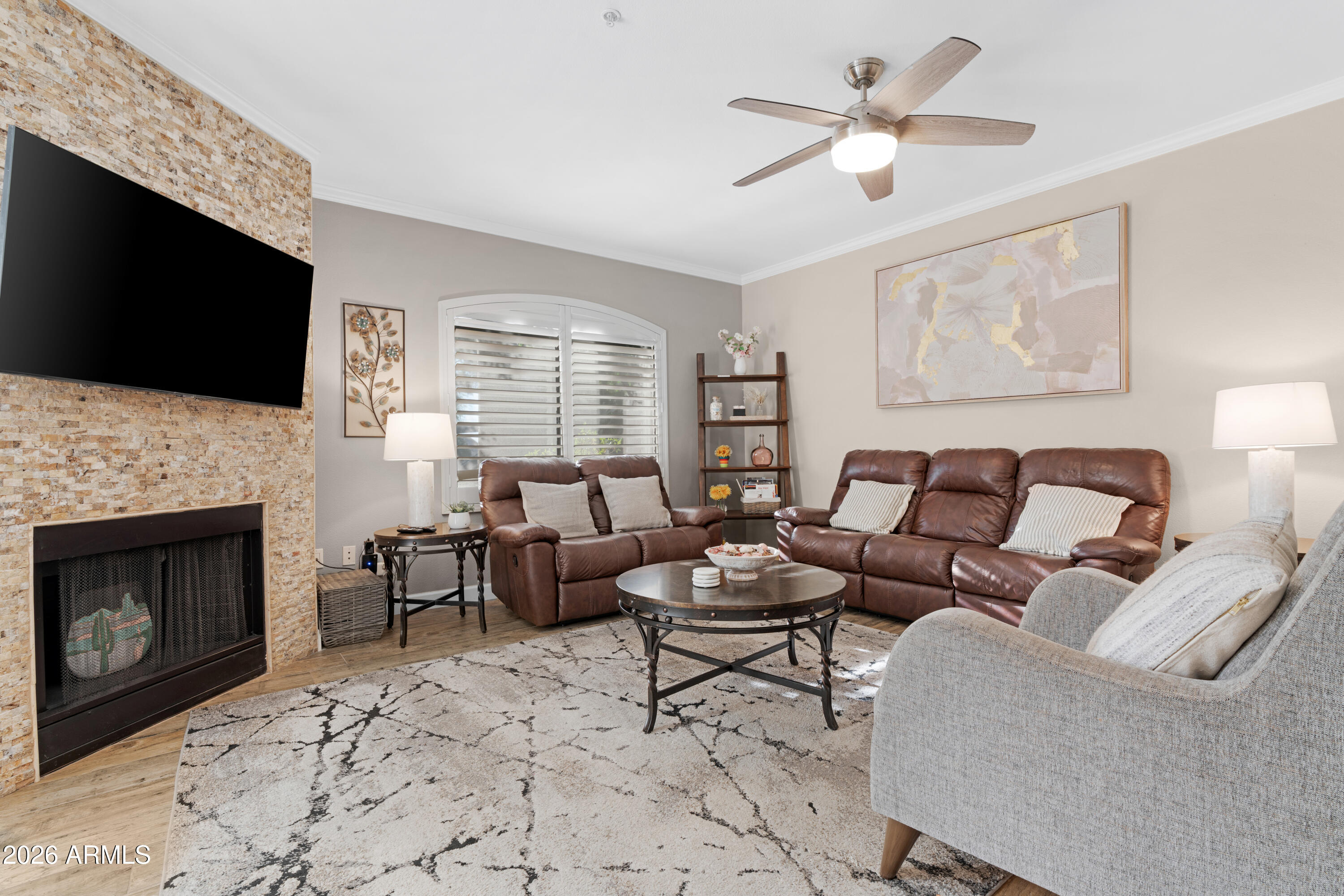 15095 N THOMPSON PEAK Parkway 1045