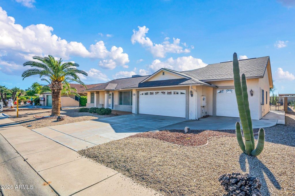 Photo of 13523 W Gemstone Drive, Sun City West, AZ 85375 (MLS # 6967256)
