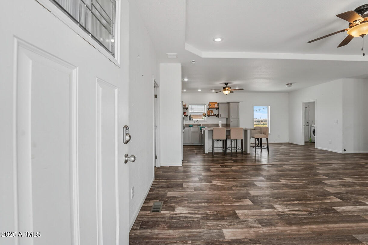20318 W ARLINGTON Road