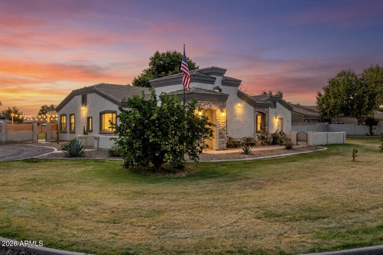 18811 W COLLEGE Drive