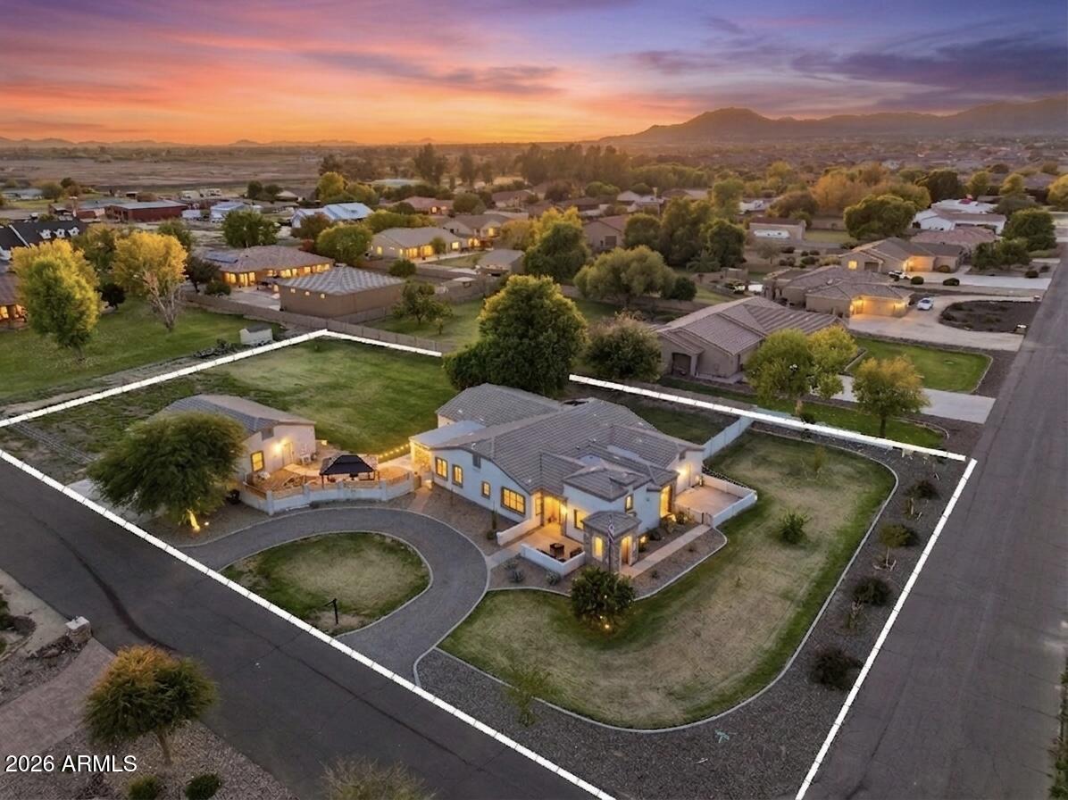 18811 W COLLEGE Drive