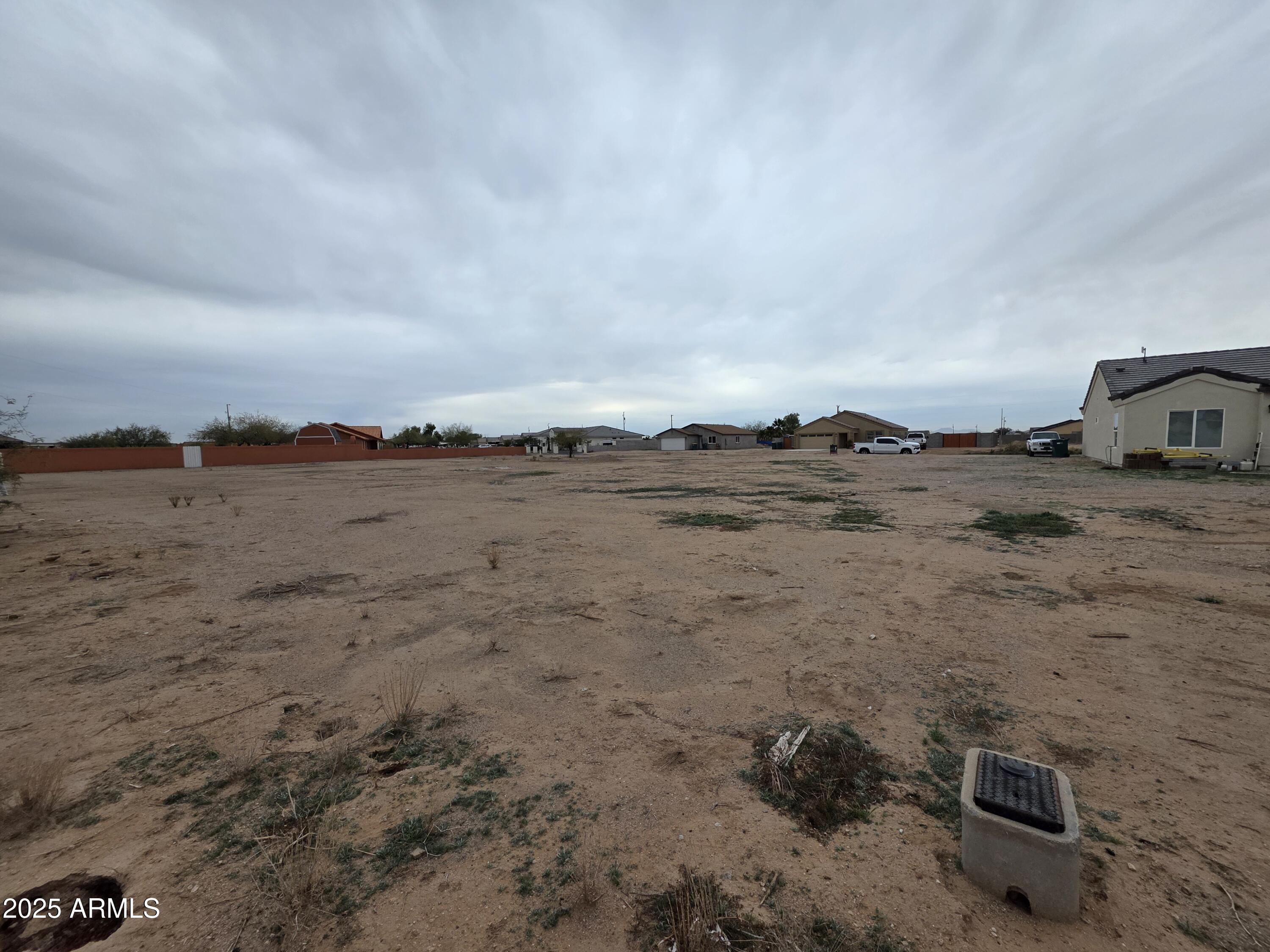 3715 N SAN CARLOS Drive 13