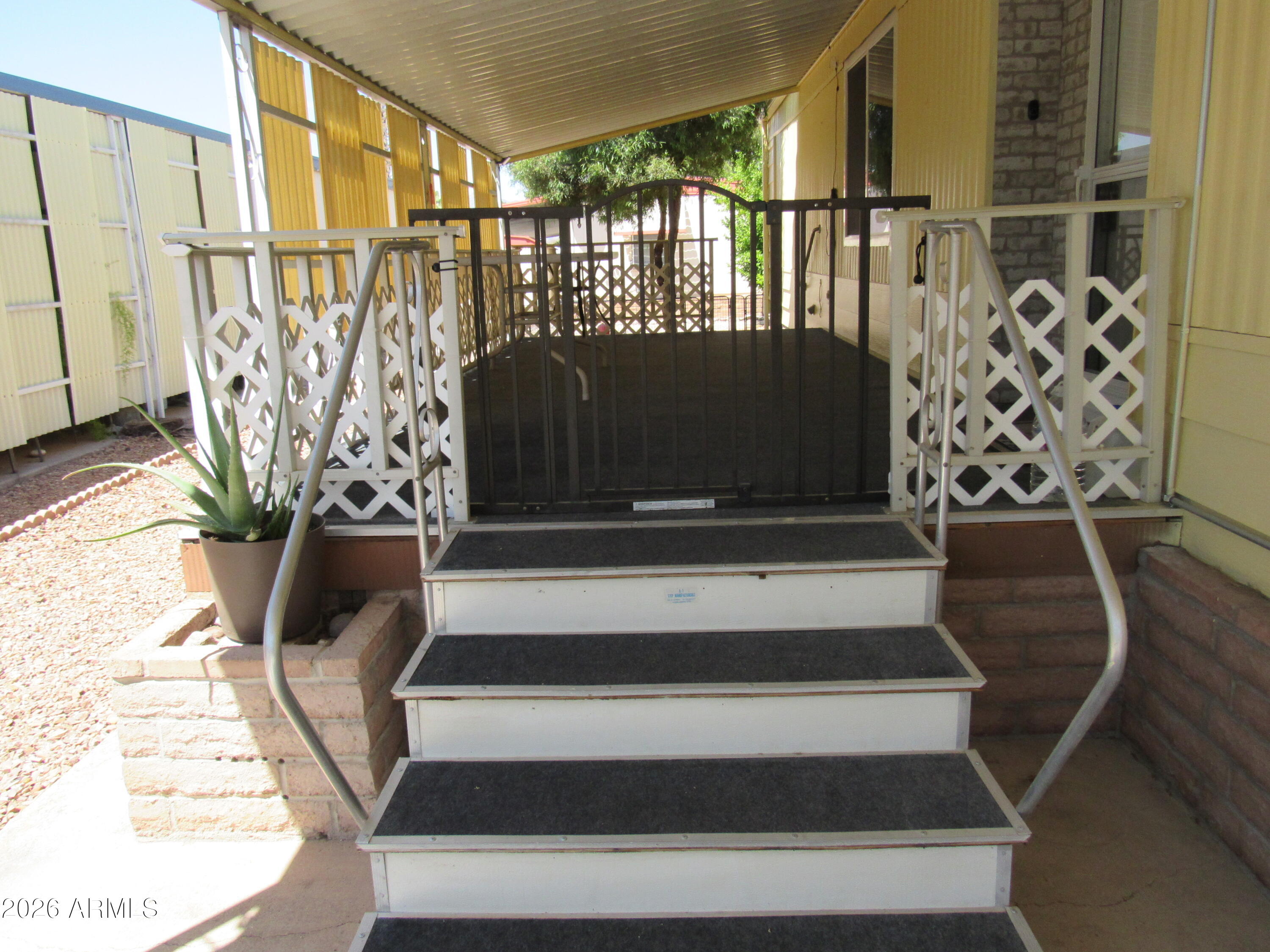 3411 S CAMINO SECO -- 478